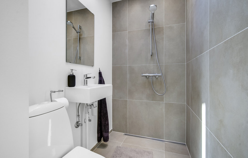 Fremhævet  billede i fuldskærmstilstand. Billede af Grønnemosen 1, Smidstrup, 3250 Gilleleje