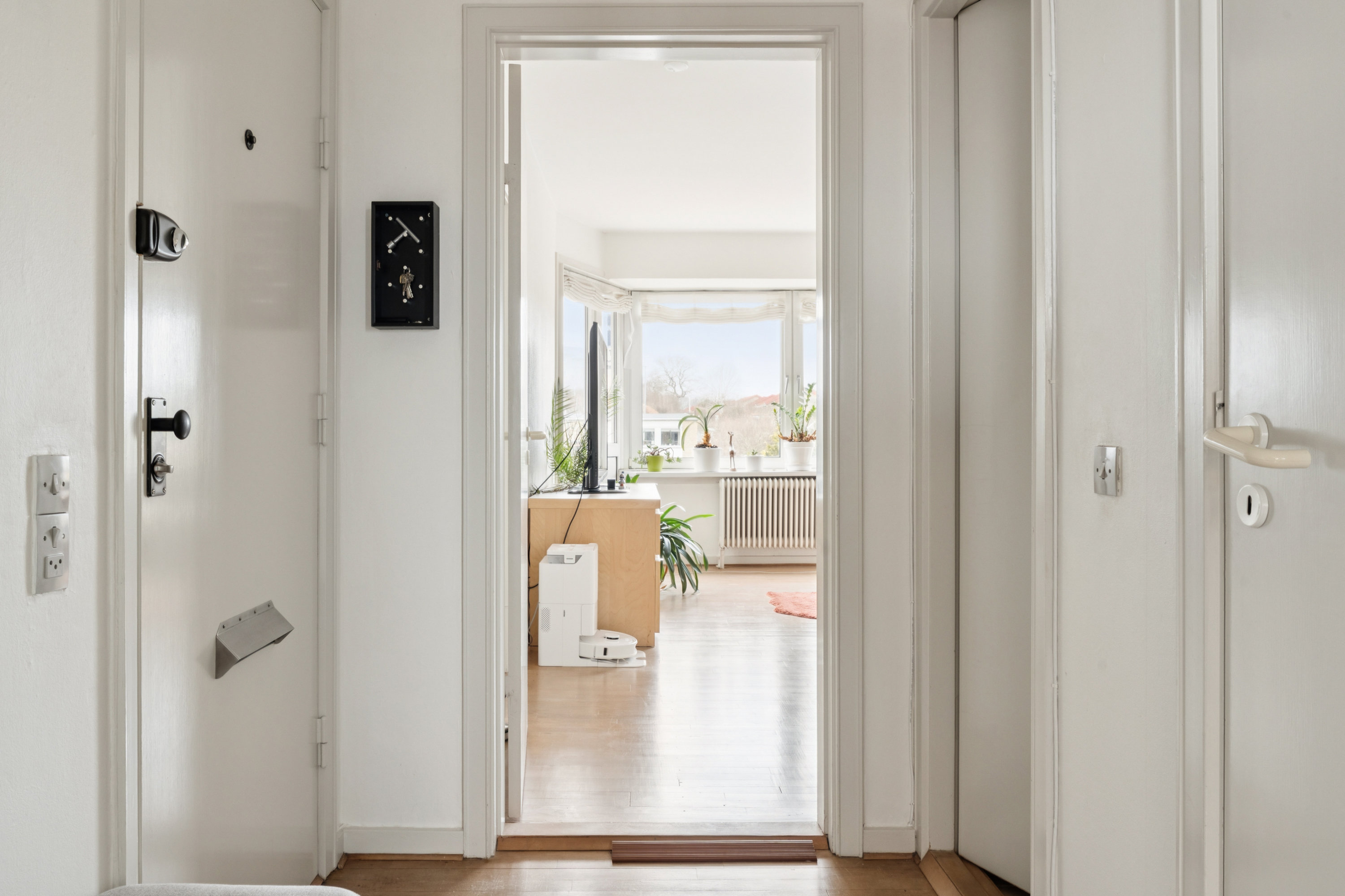 Fremhævet gang billede i fuldskærmstilstand. Billede af Snerlevej 15, 3. th., 9000 Aalborg