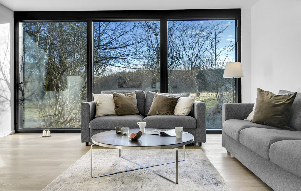 Fremhævet  billede i fuldskærmstilstand. Billede af Grønnemosen 1, Smidstrup, 3250 Gilleleje