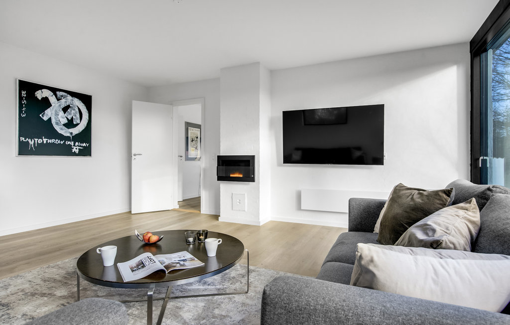 Fremhævet  billede i fuldskærmstilstand. Billede af Grønnemosen 1, Smidstrup, 3250 Gilleleje