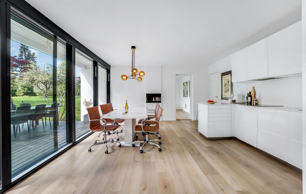 Fremhævet  billede i fuldskærmstilstand. Billede af Grønnemosen 1, Smidstrup, 3250 Gilleleje