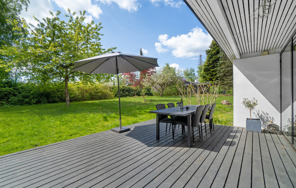 Fremhævet  billede i fuldskærmstilstand. Billede af Grønnemosen 1, Smidstrup, 3250 Gilleleje