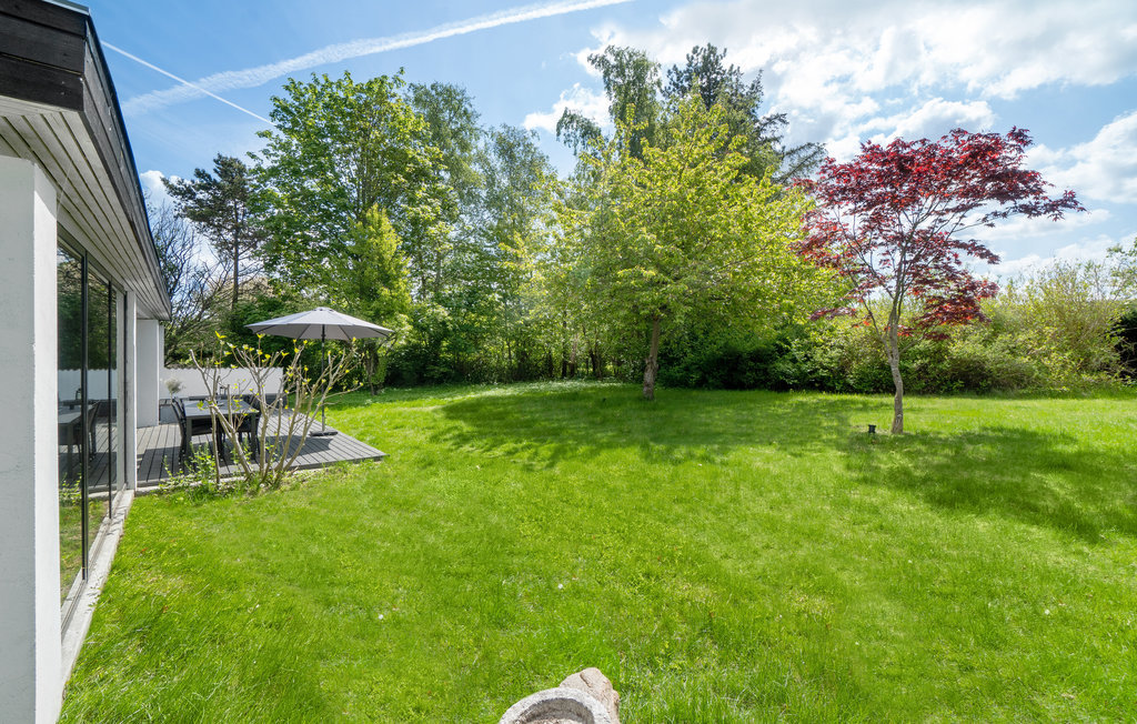 Fremhævet  billede i fuldskærmstilstand. Billede af Grønnemosen 1, Smidstrup, 3250 Gilleleje