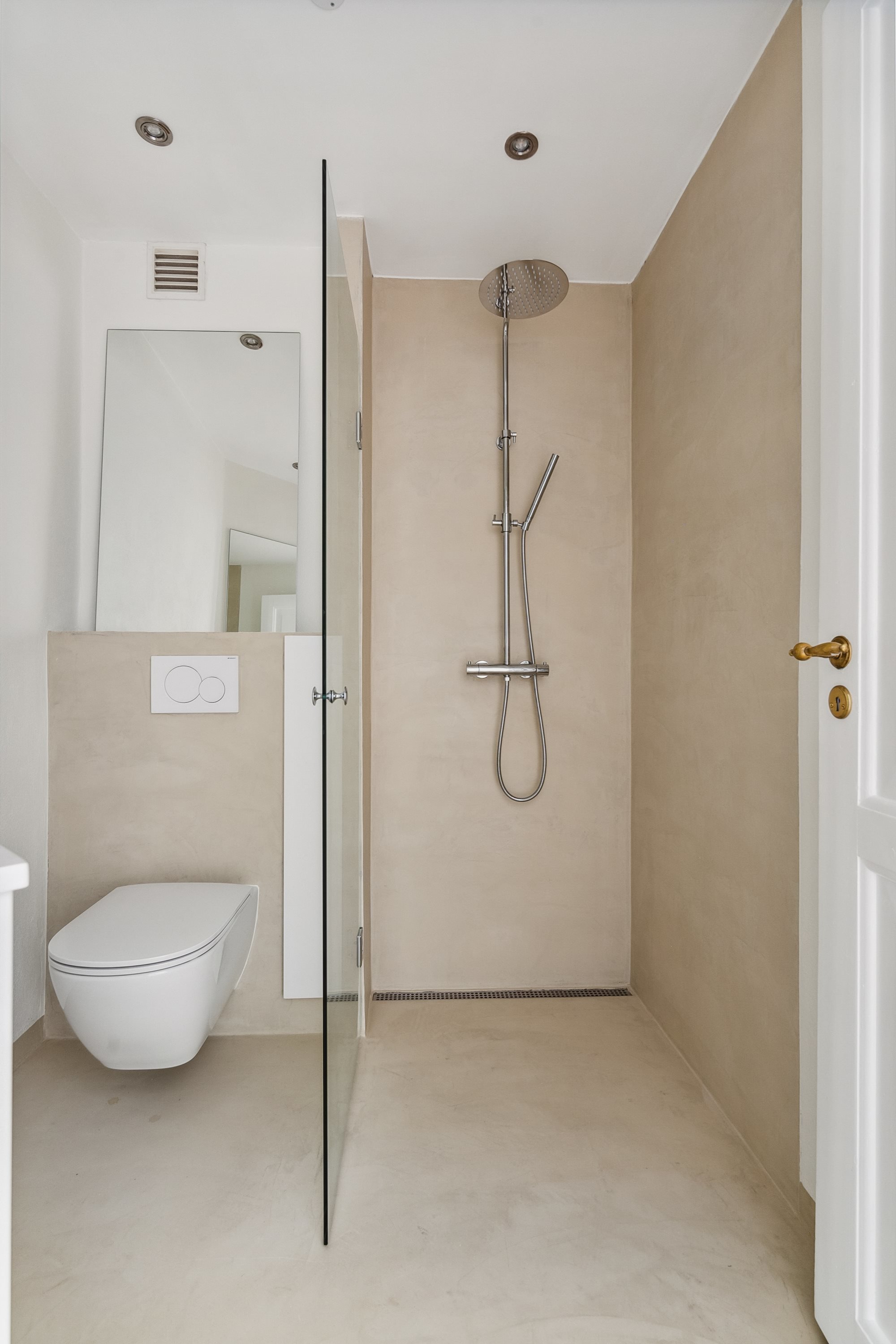 Fremhævet badeværelse billede i fuldskærmstilstand. Billede af Boulevarden 44, 1. tv., 9000 Aalborg