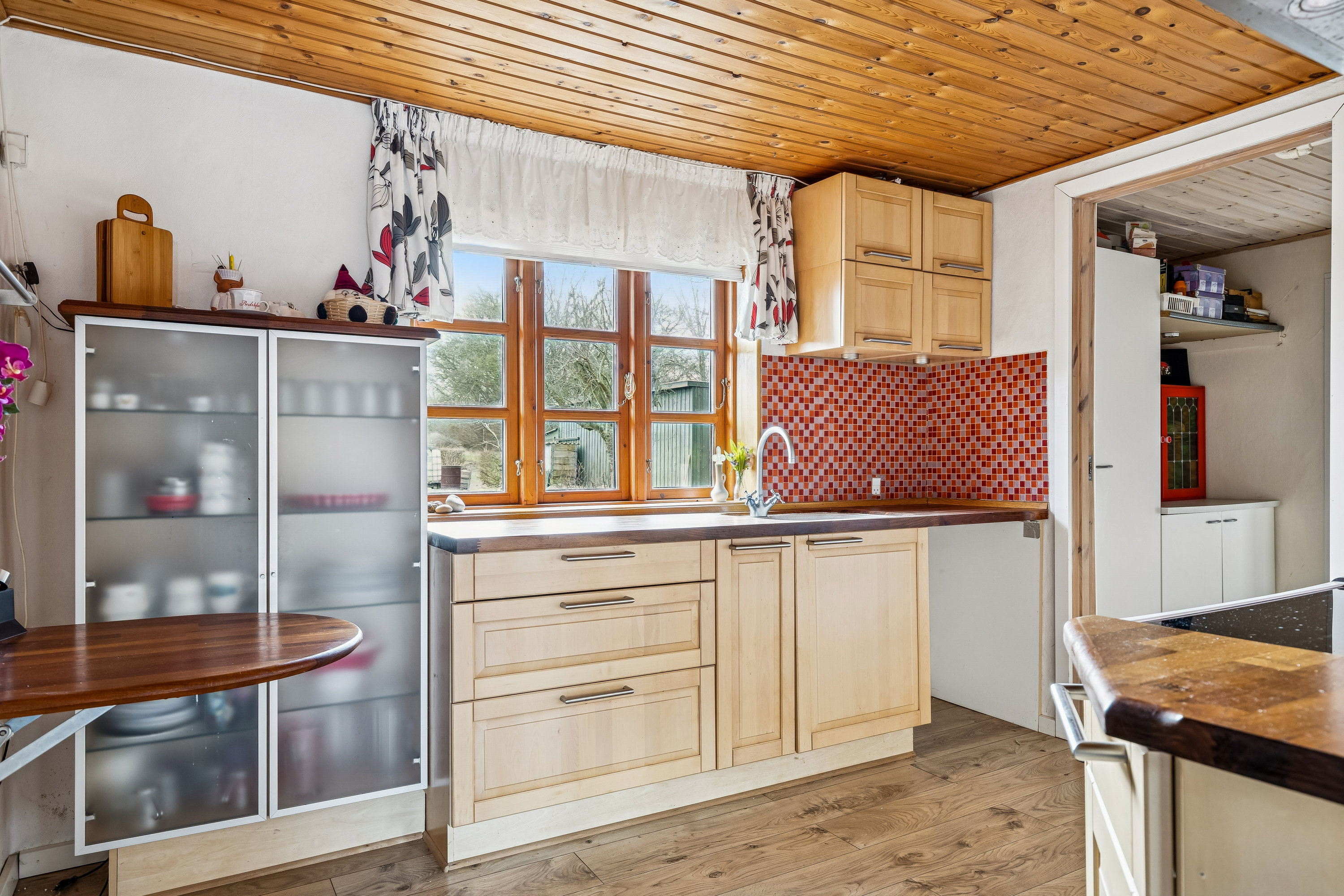 Fremhævet køkken billede i fuldskærmstilstand. Billede af Brøndbjergvej 3, 4591 Føllenslev