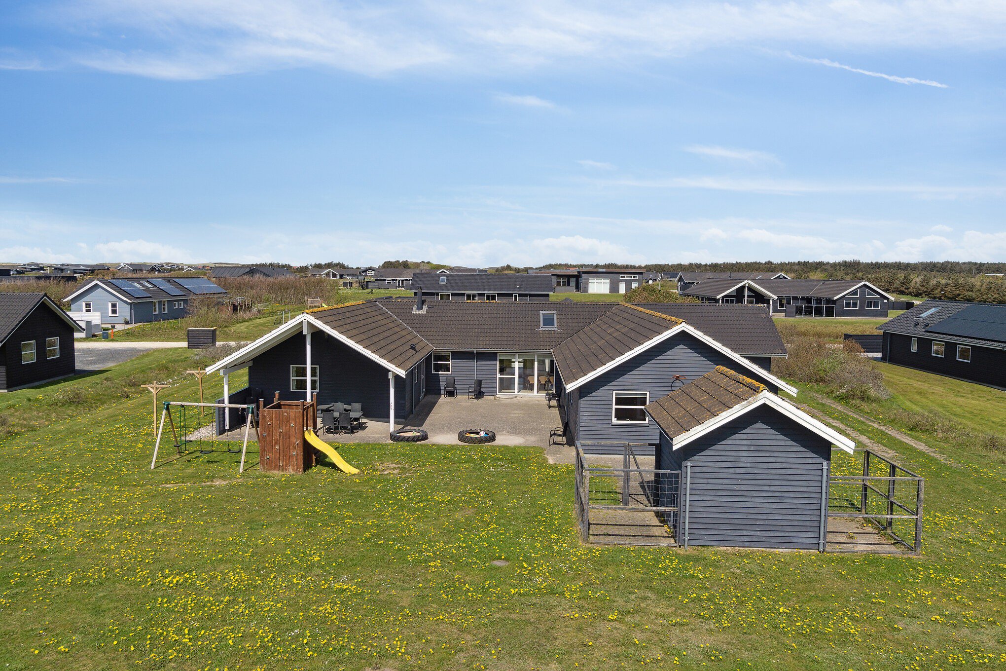 Helledievej 105, Lyngby, 9480 Løkken