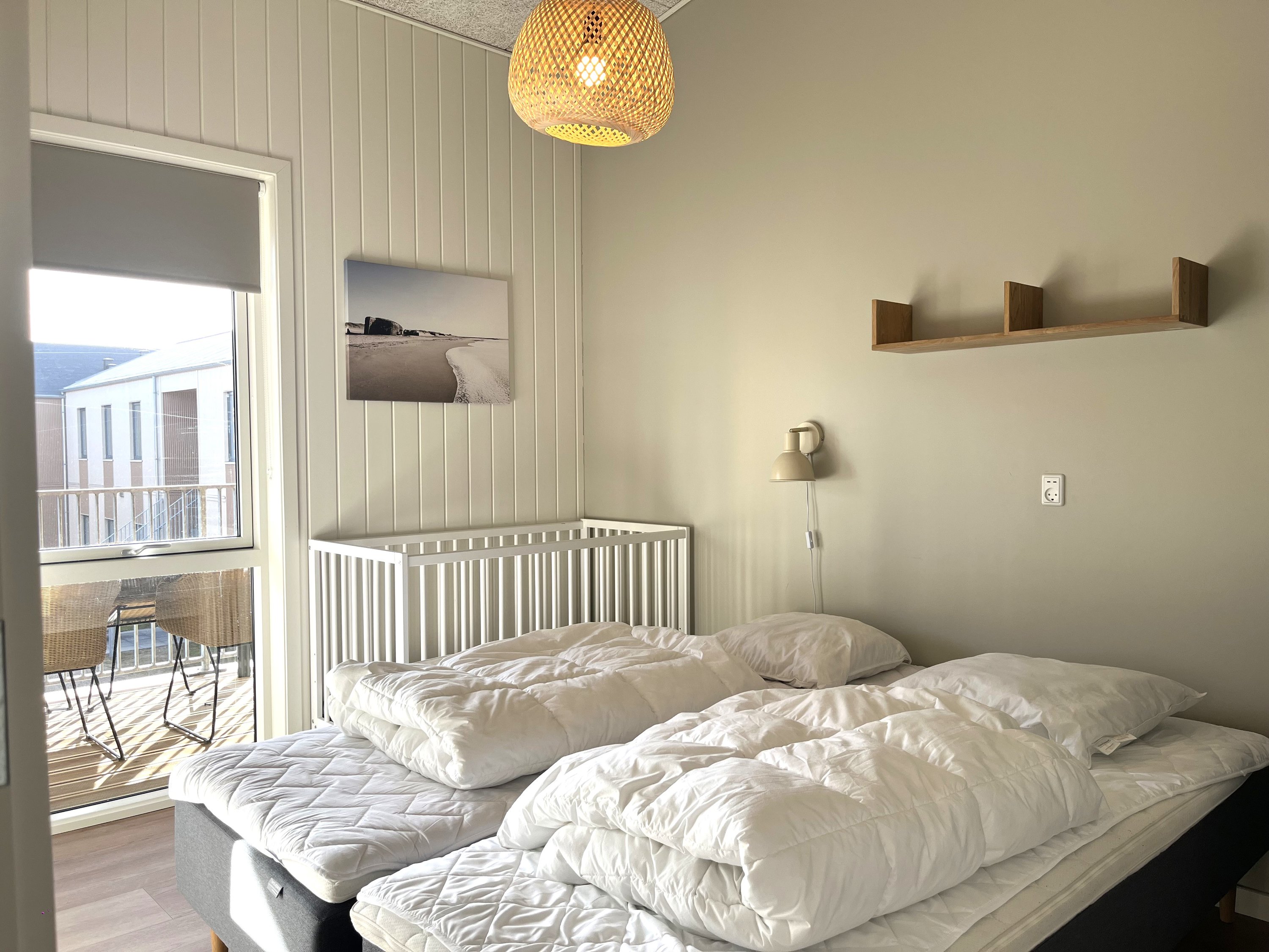 Fremhævet  billede i fuldskærmstilstand. Billede af Strandbyen 28A, 1. th., Søndervig, 6950 Ringkøbing