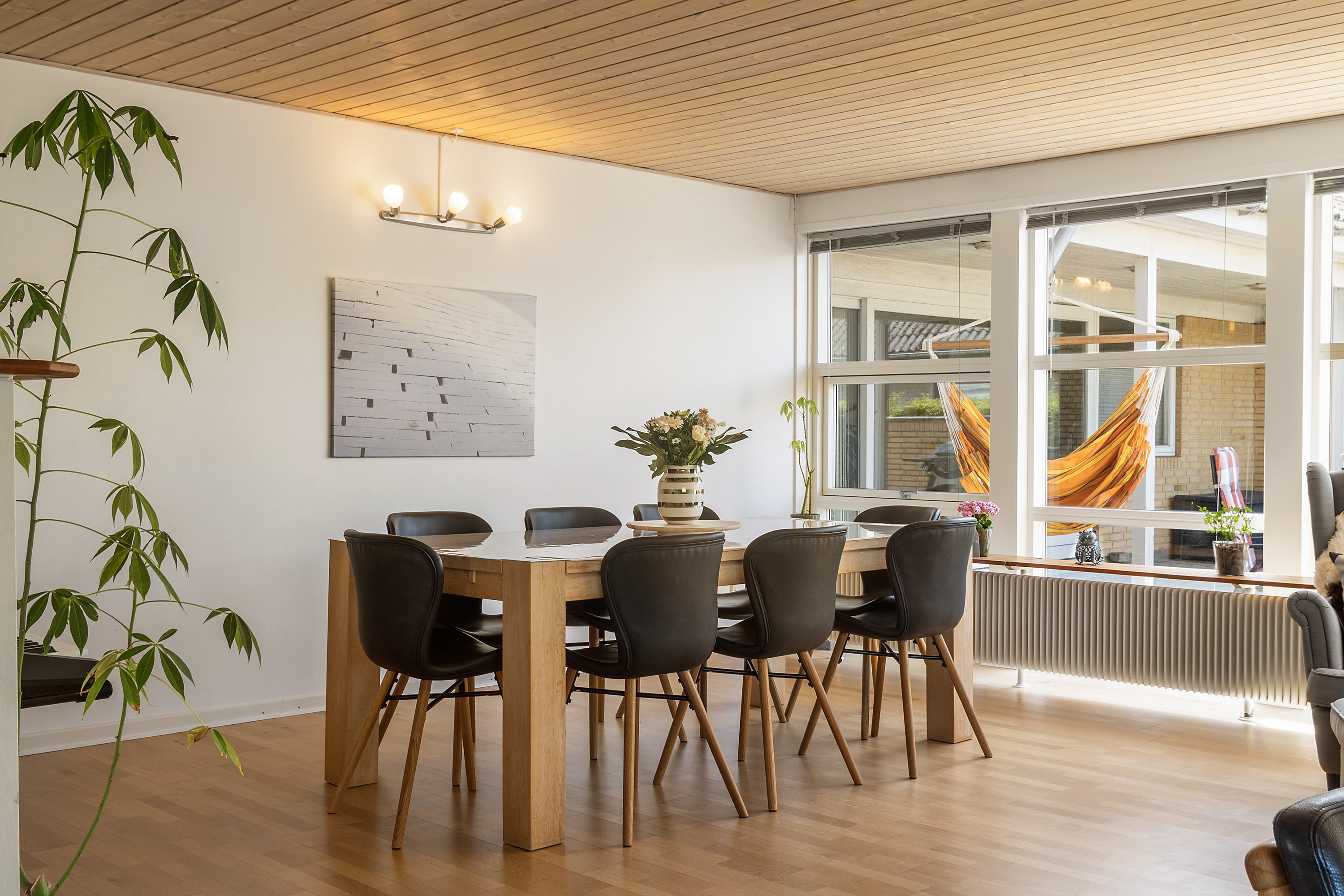 Fremhævet stue billede i fuldskærmstilstand. Billede af Sydtoften 5, 8260 Viby J