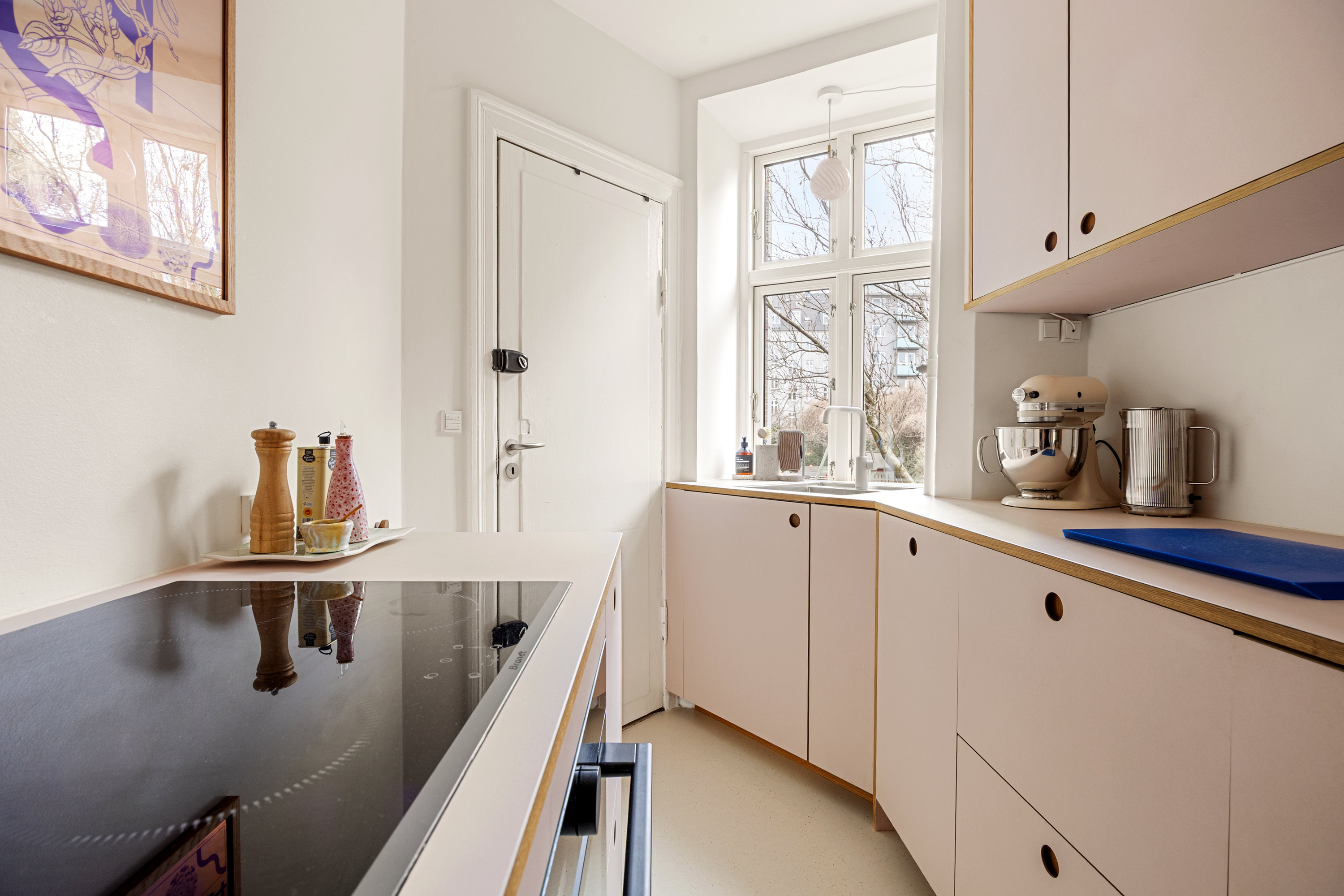 Fremhævet køkken billede i fuldskærmstilstand. Billede af Søllerødgade 22, st.. th., 2200 København N