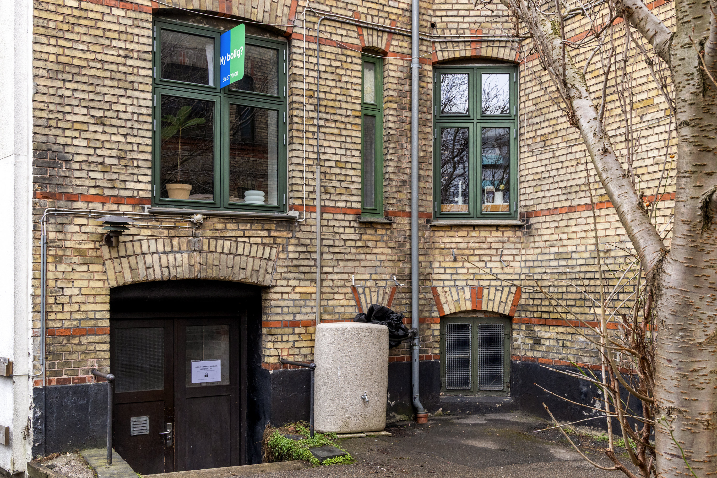 Fremhævet facade bolig billede i fuldskærmstilstand. Billede af Søllerødgade 22, st.. th., 2200 København N