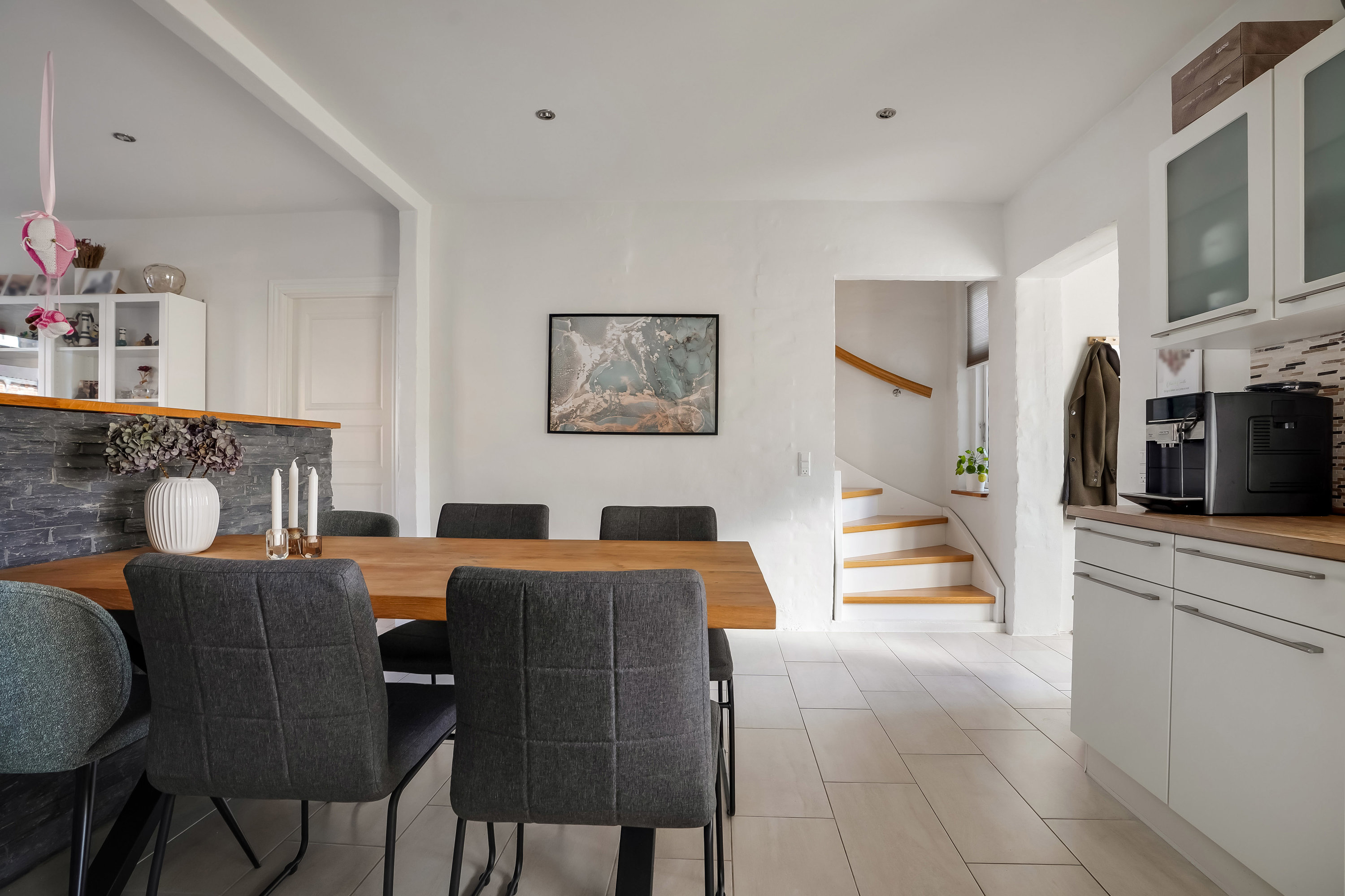 Fremhævet stue billede i fuldskærmstilstand. Billede af Tværgade 14, 5500 Middelfart