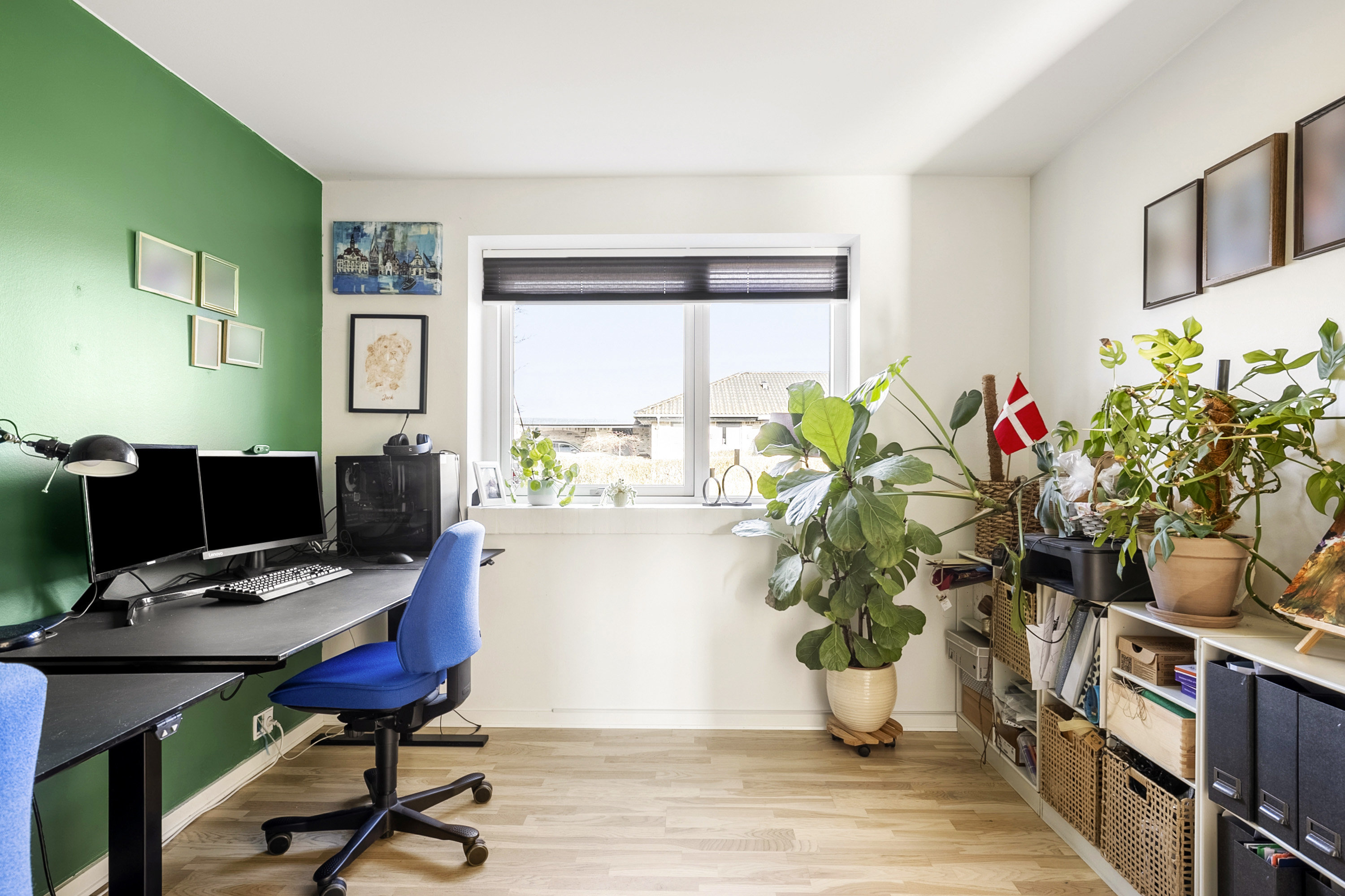 Fremhævet kontor billede i fuldskærmstilstand. Billede af Snedronningen 24, Seden, 5240 Odense NØ