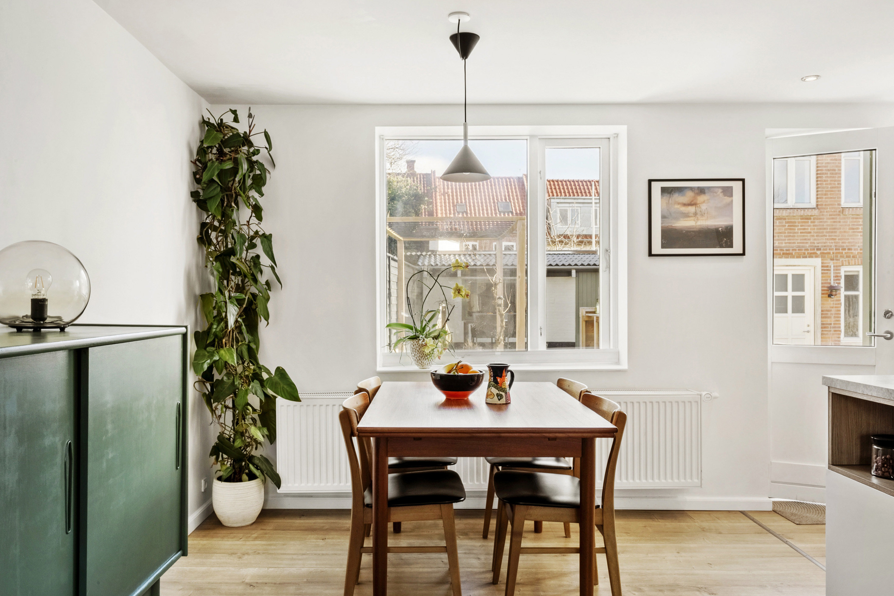 Fremhævet spisestue billede i fuldskærmstilstand. Billede af Krystalgade 33, 8700 Horsens