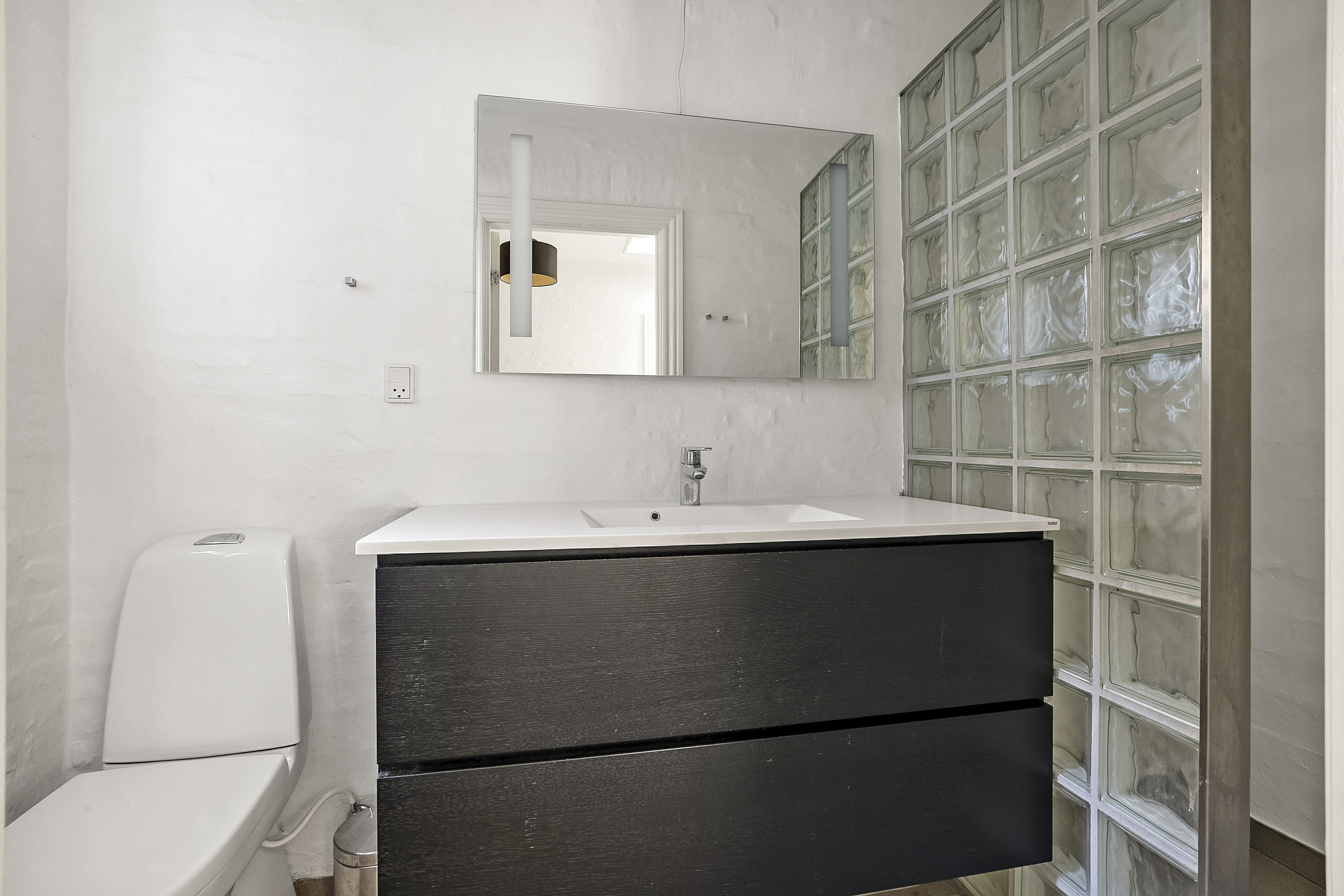 Fremhævet badeværelse billede i fuldskærmstilstand. Billede af Haderslevvej 132, 6000 Kolding