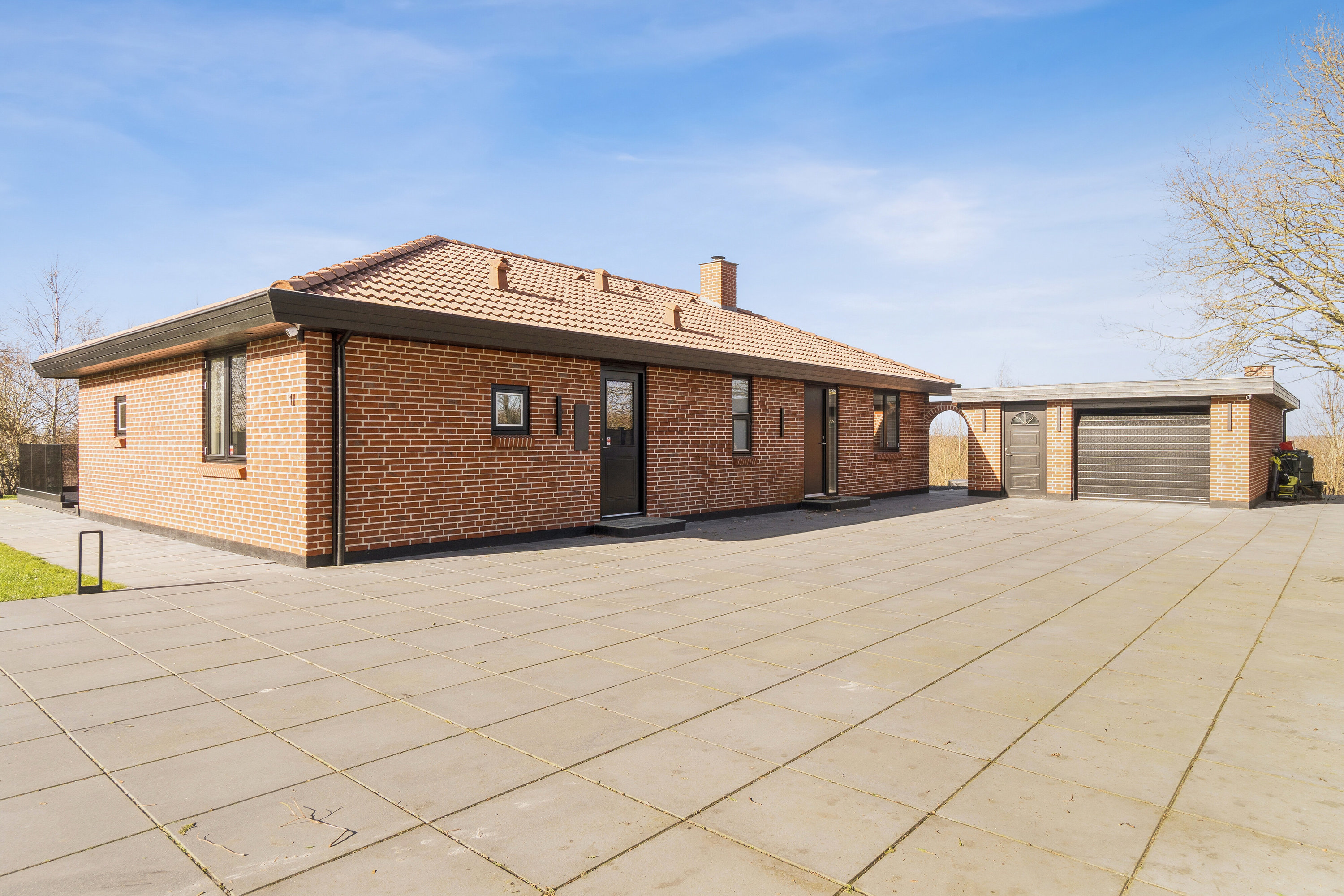 Fremhævet ejendommen billede i fuldskærmstilstand. Billede af Tisetvej 11, Tiset, 8355 Solbjerg