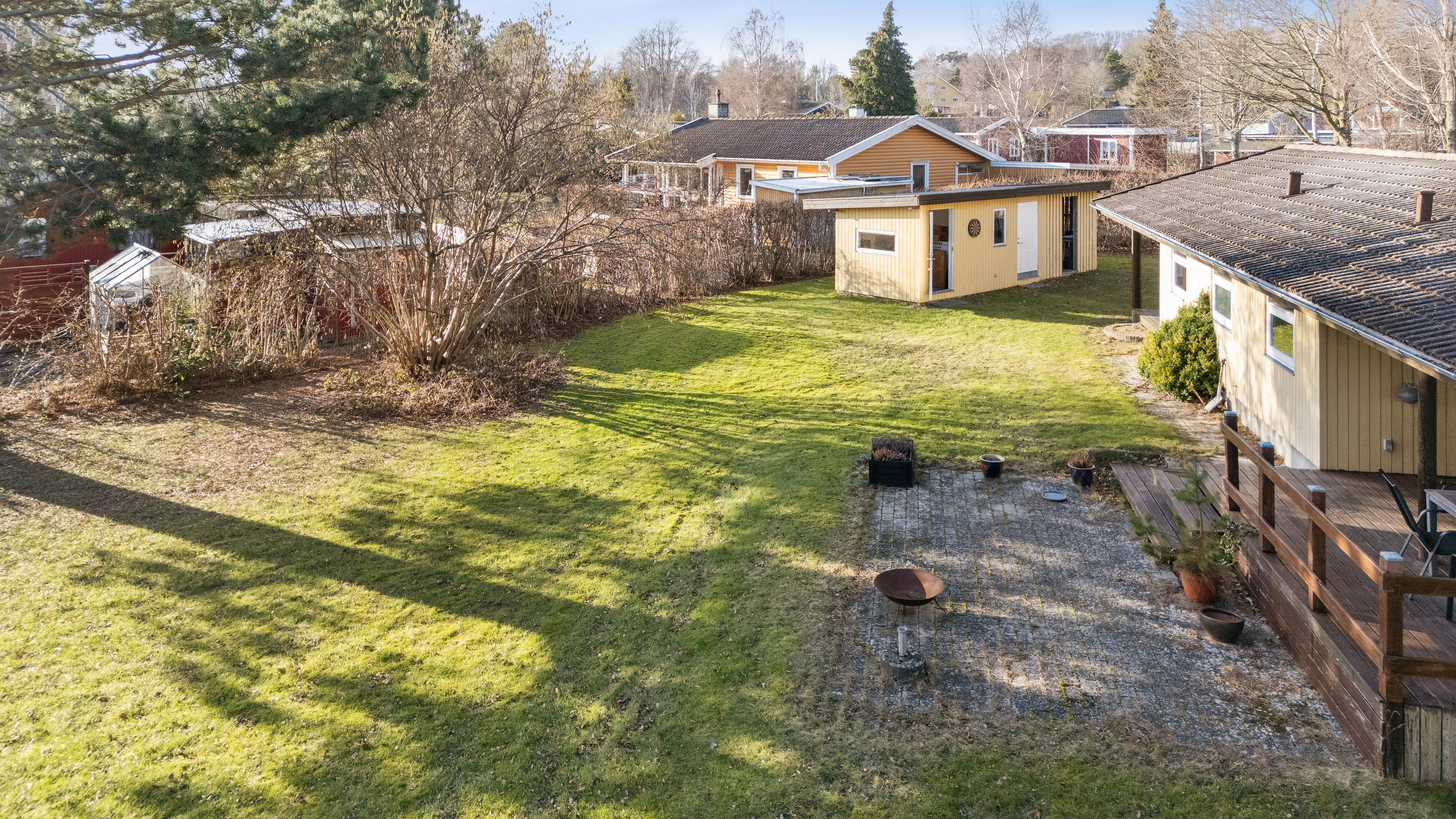 Fremhævet set fra haven billede i fuldskærmstilstand. Billede af Mathilde Nielsensvej 8, Evetofte, 3370 Melby