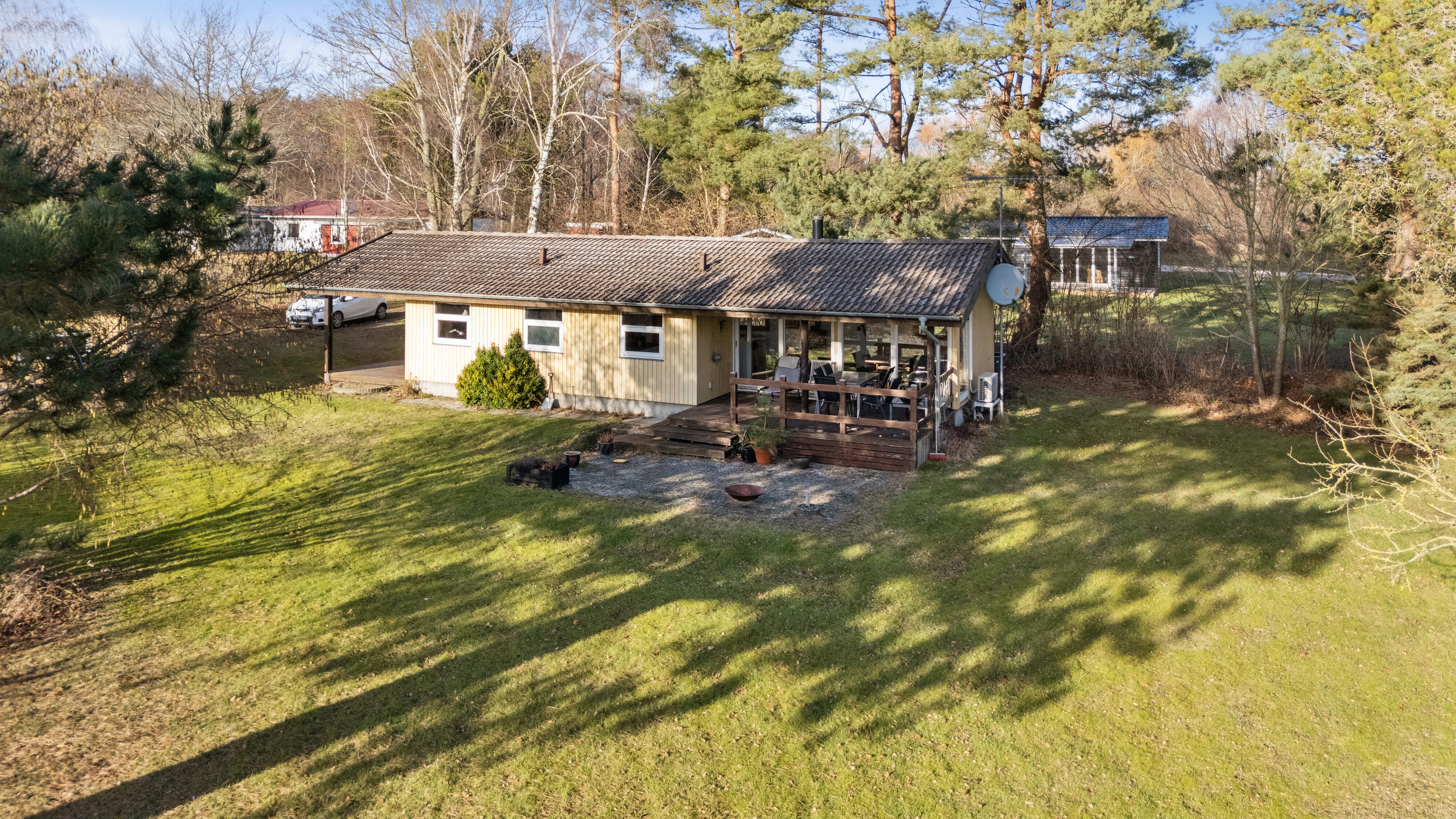 Fremhævet set fra haven billede i fuldskærmstilstand. Billede af Mathilde Nielsensvej 8, Evetofte, 3370 Melby