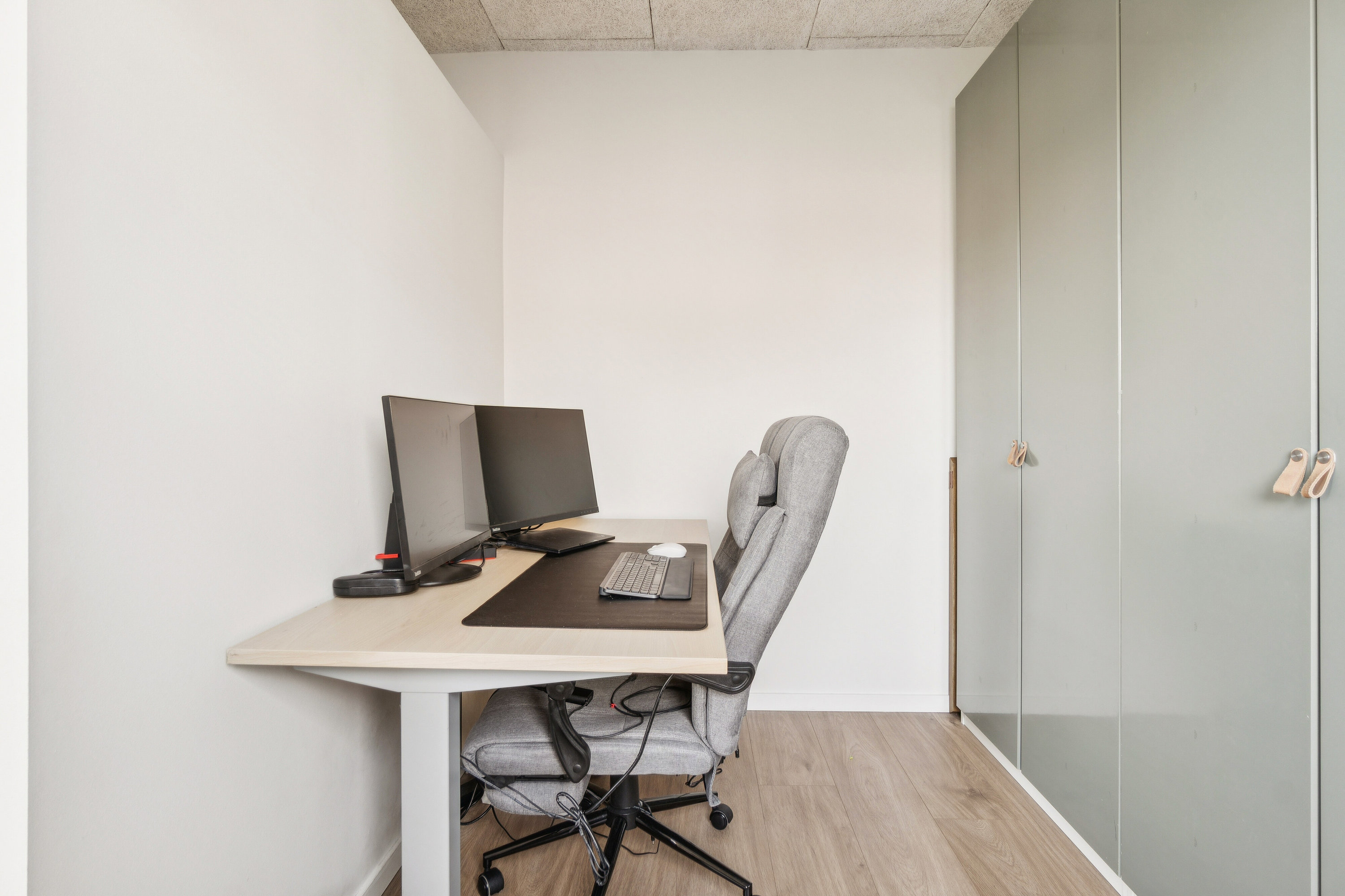 Fremhævet arbejdsværelse billede i fuldskærmstilstand. Billede af Bytoften 99, Tjørring, 7400 Herning