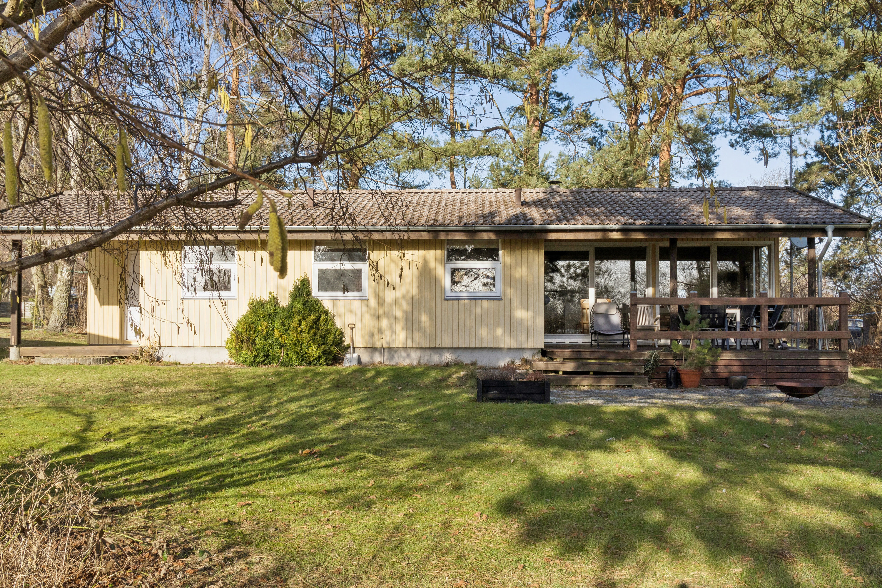 Miniaturebillede 2: set fra haven. Billede af Mathilde Nielsensvej 8, Evetofte, 3370 Melby