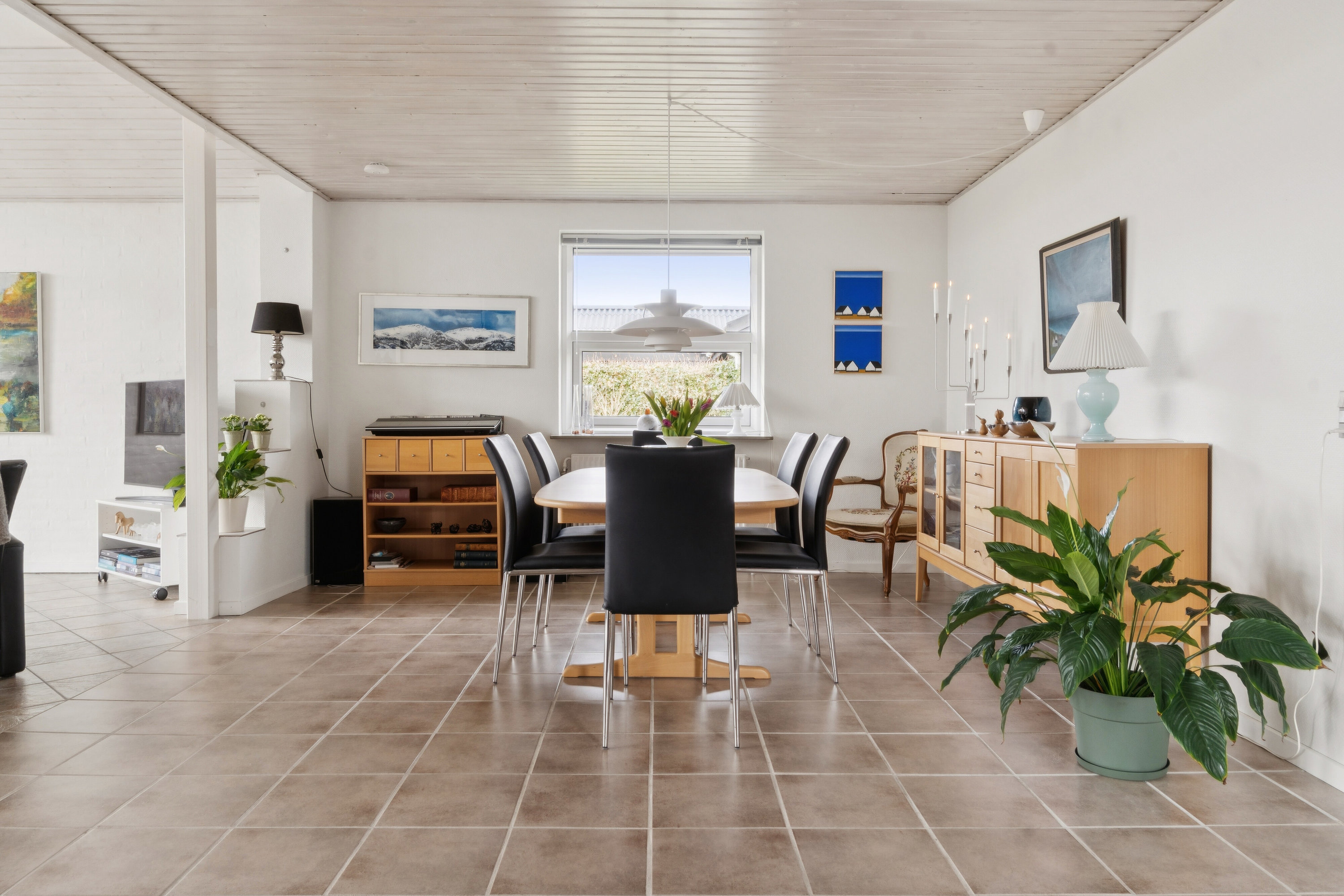 Fremhævet spisestue billede i fuldskærmstilstand. Billede af Bybakken 45, Ræhr, 7730 Hanstholm