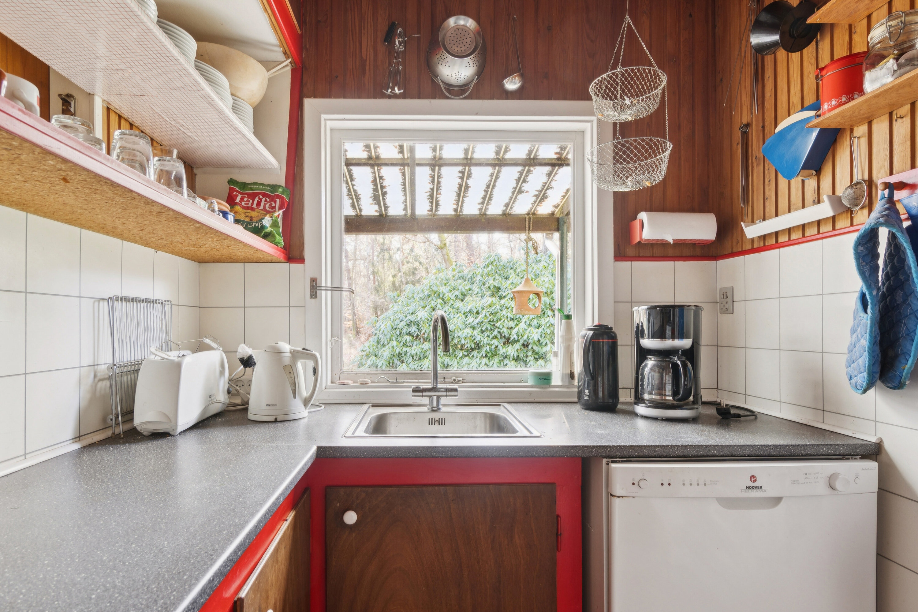 Fremhævet køkken billede i fuldskærmstilstand. Billede af Ranunkelstien 3, Sandet, 3300 Frederiksværk