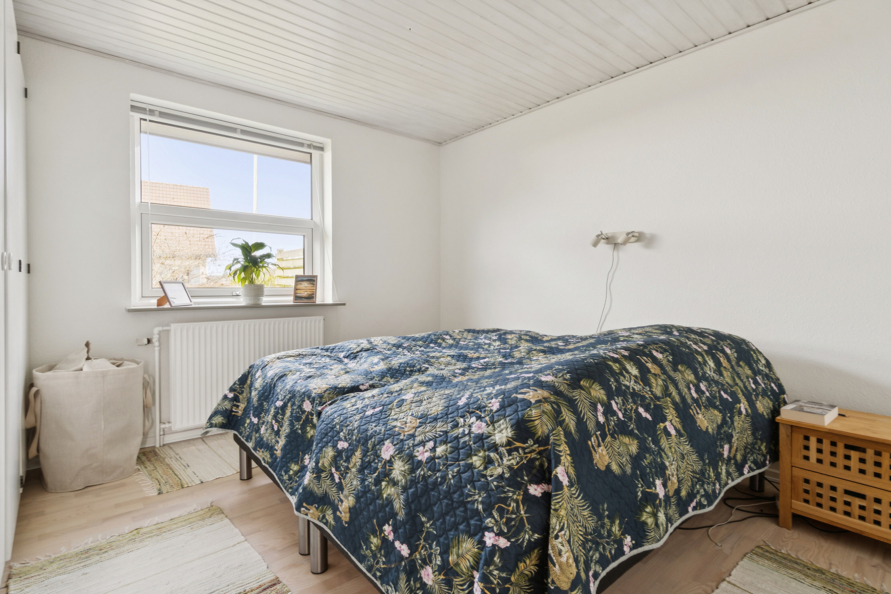 Fremhævet soveværelse billede i fuldskærmstilstand. Billede af Bybakken 45, Ræhr, 7730 Hanstholm