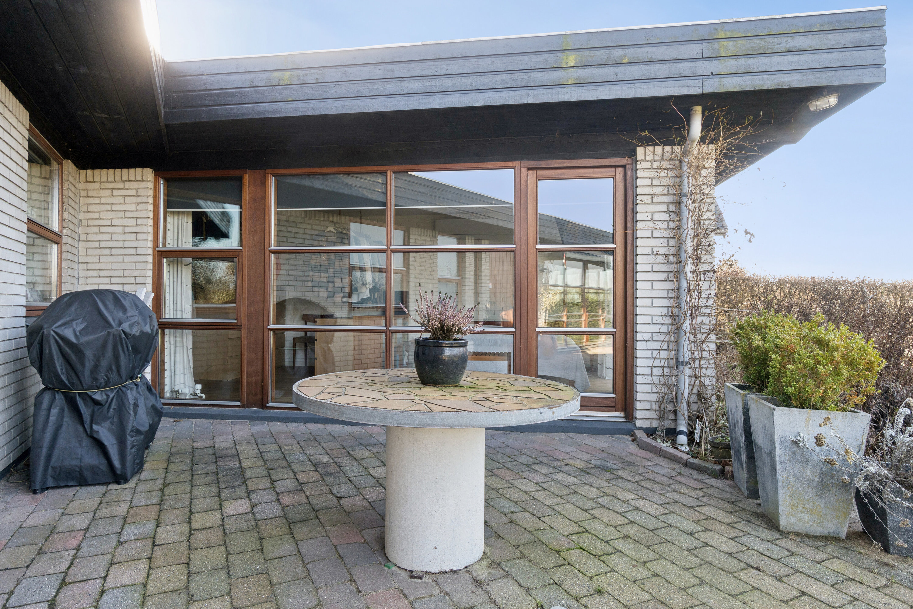 Fremhævet udendørs billede i fuldskærmstilstand. Billede af Ryslingevej 1, 8270 Højbjerg