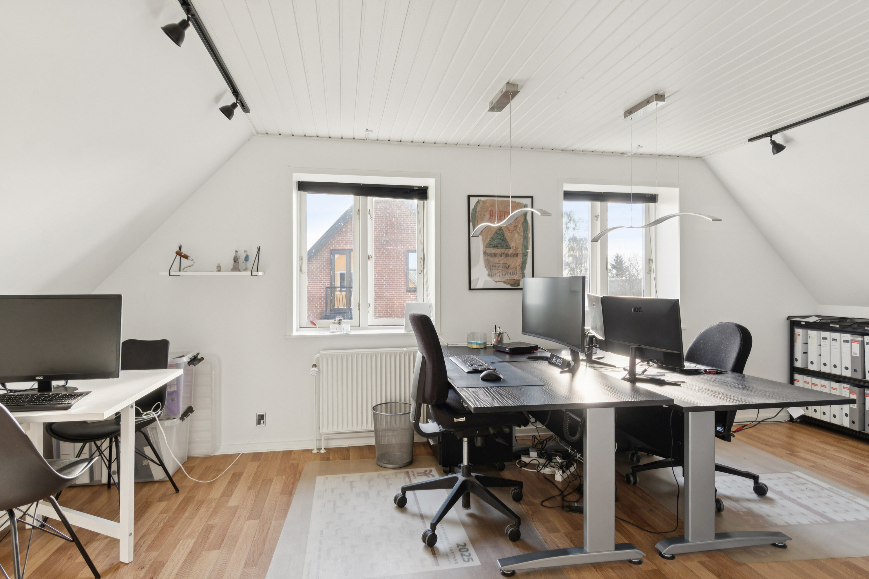 Fremhævet arbejdsværelse billede i fuldskærmstilstand. Billede af Bakkekammen 1, 4560 Vig