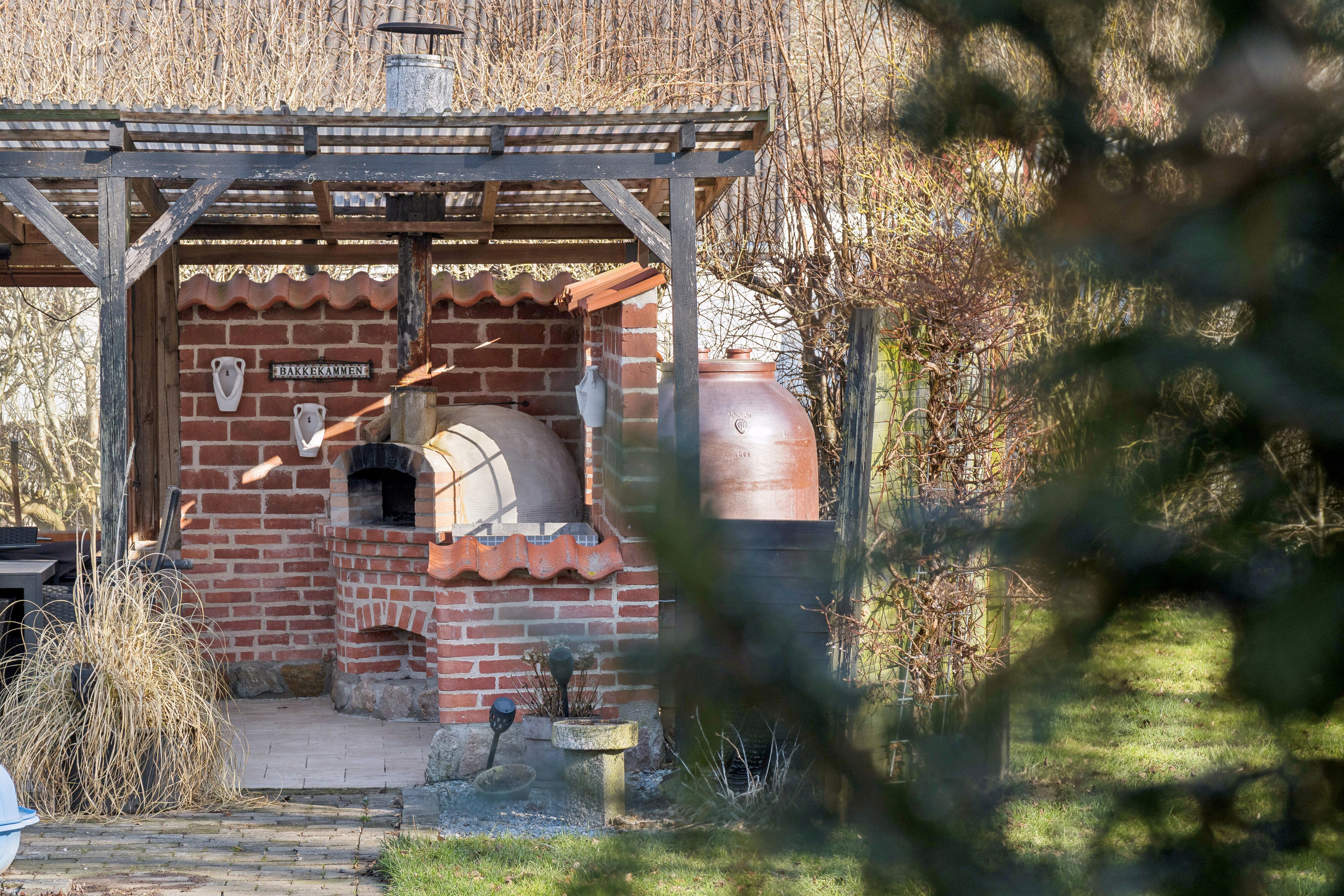 Fremhævet udendørs billede i fuldskærmstilstand. Billede af Bakkekammen 1, 4560 Vig