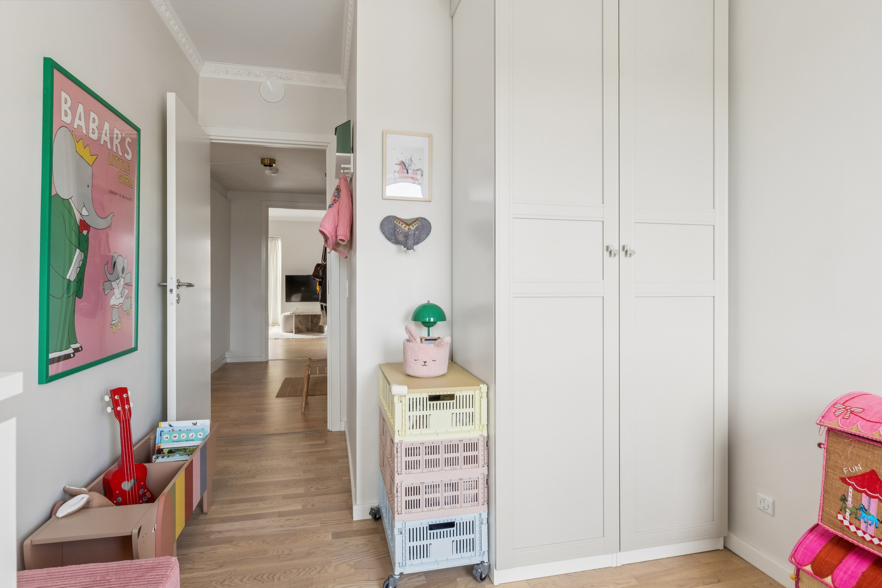 Fremhævet gang billede i fuldskærmstilstand. Billede af Kirkebjerg Parkvej 10A, 3. th., 2605 Brøndby