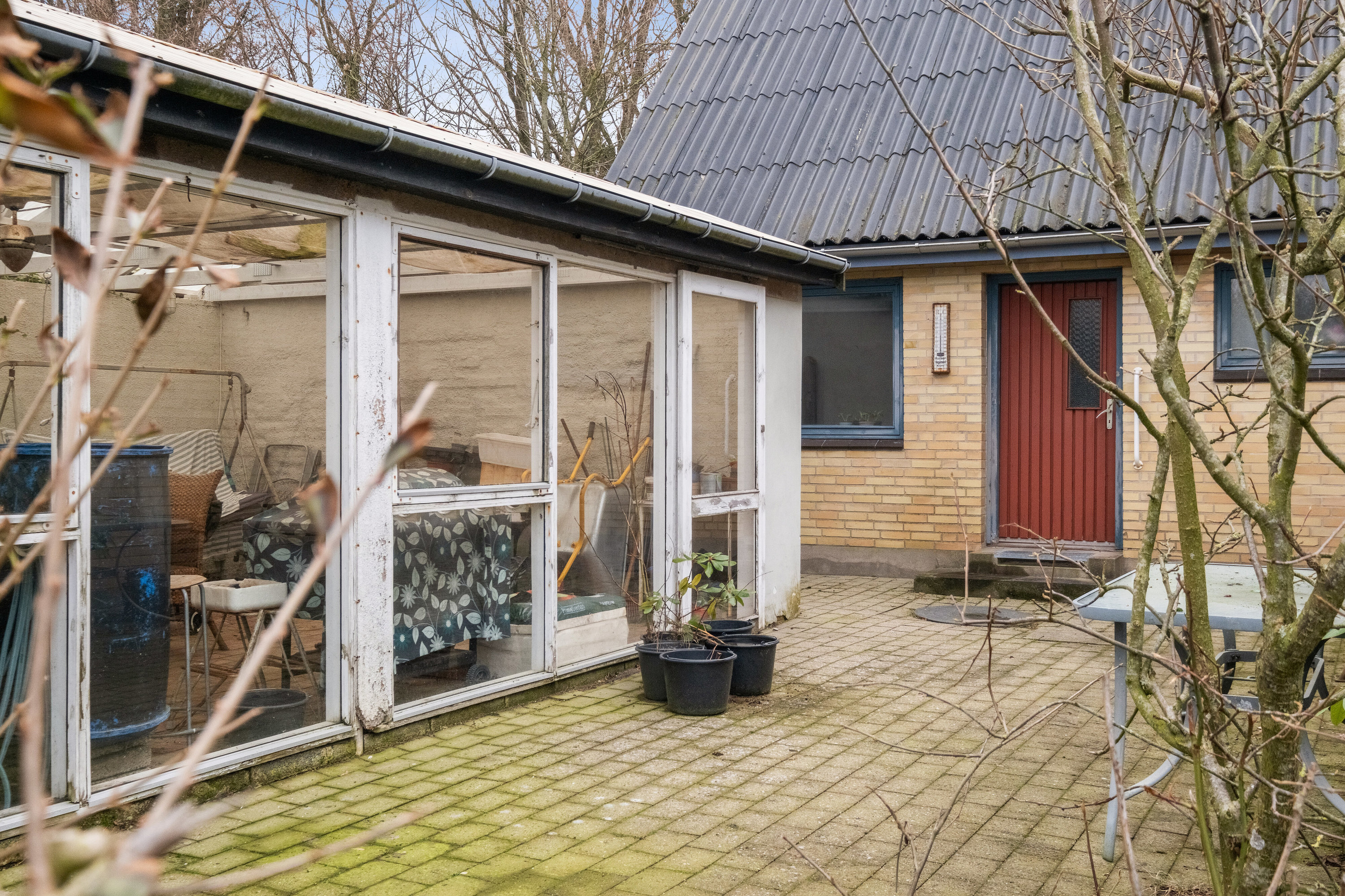 Fremhævet set fra haven billede i fuldskærmstilstand. Billede af Bøgholtvej 3, Sønderskov, 9800 Hjørring