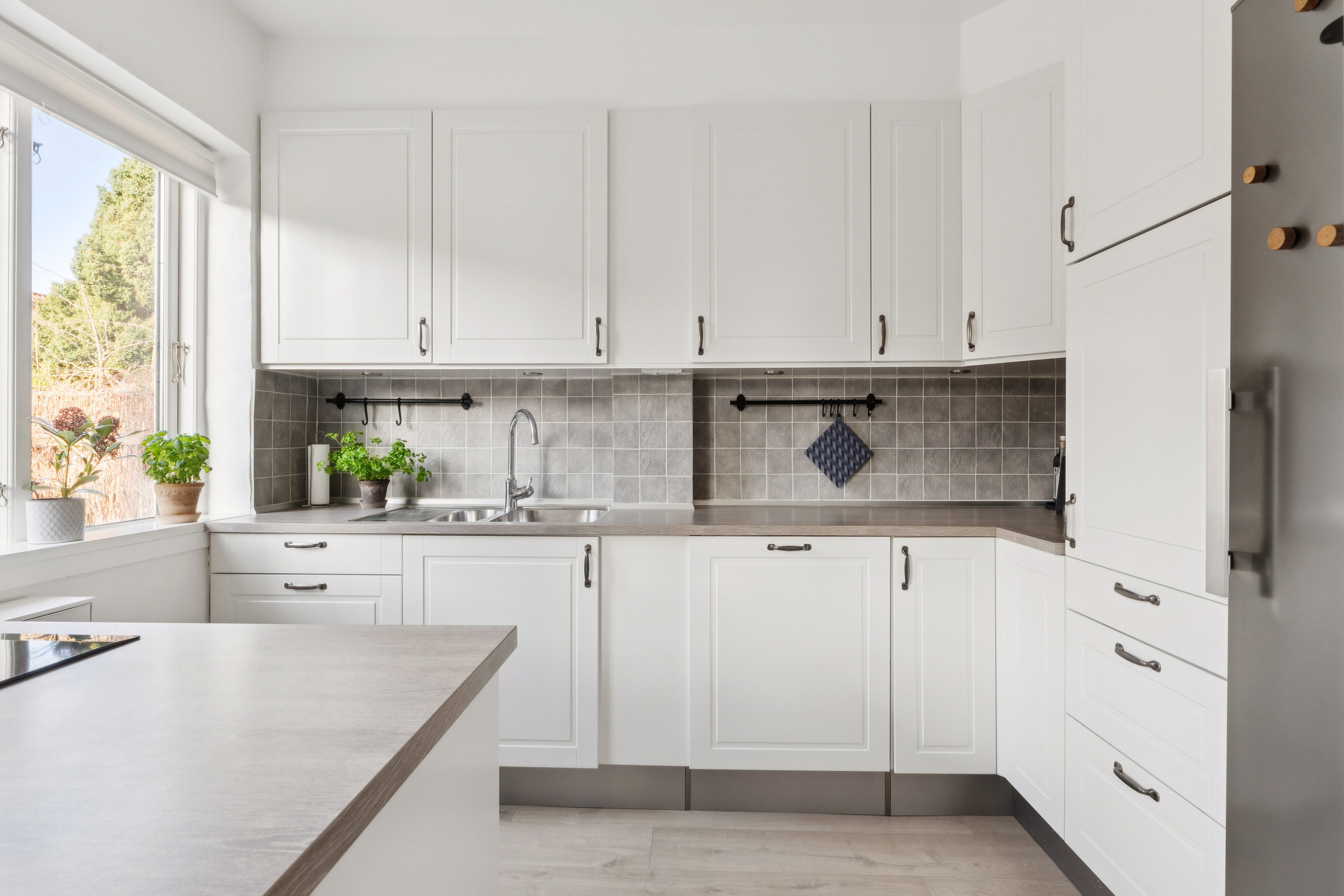 Fremhævet køkken billede i fuldskærmstilstand. Billede af Lyngtoften 26, 2800 Kongens Lyngby