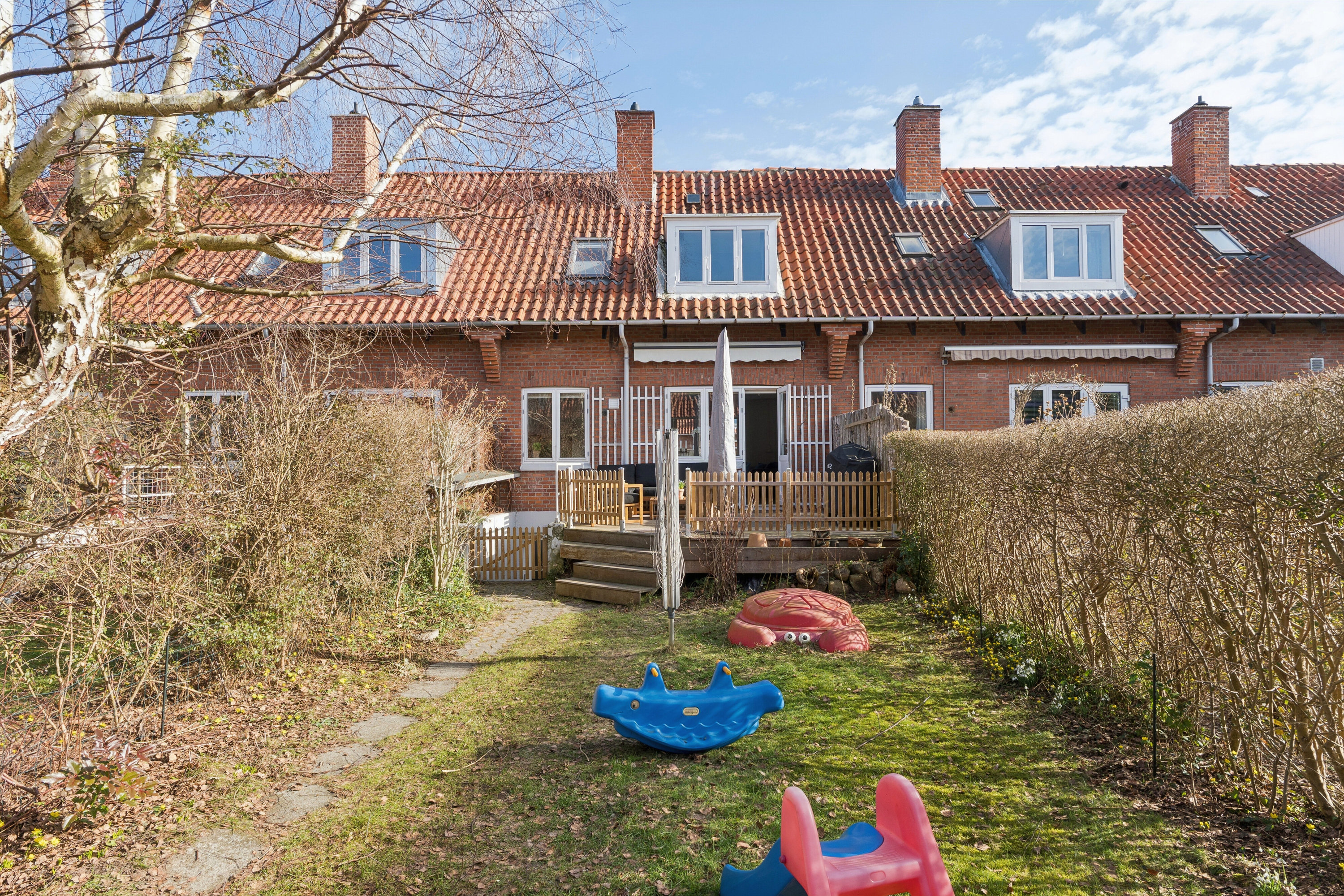 Fremhævet have billede i fuldskærmstilstand. Billede af Lyngtoften 26, 2800 Kongens Lyngby