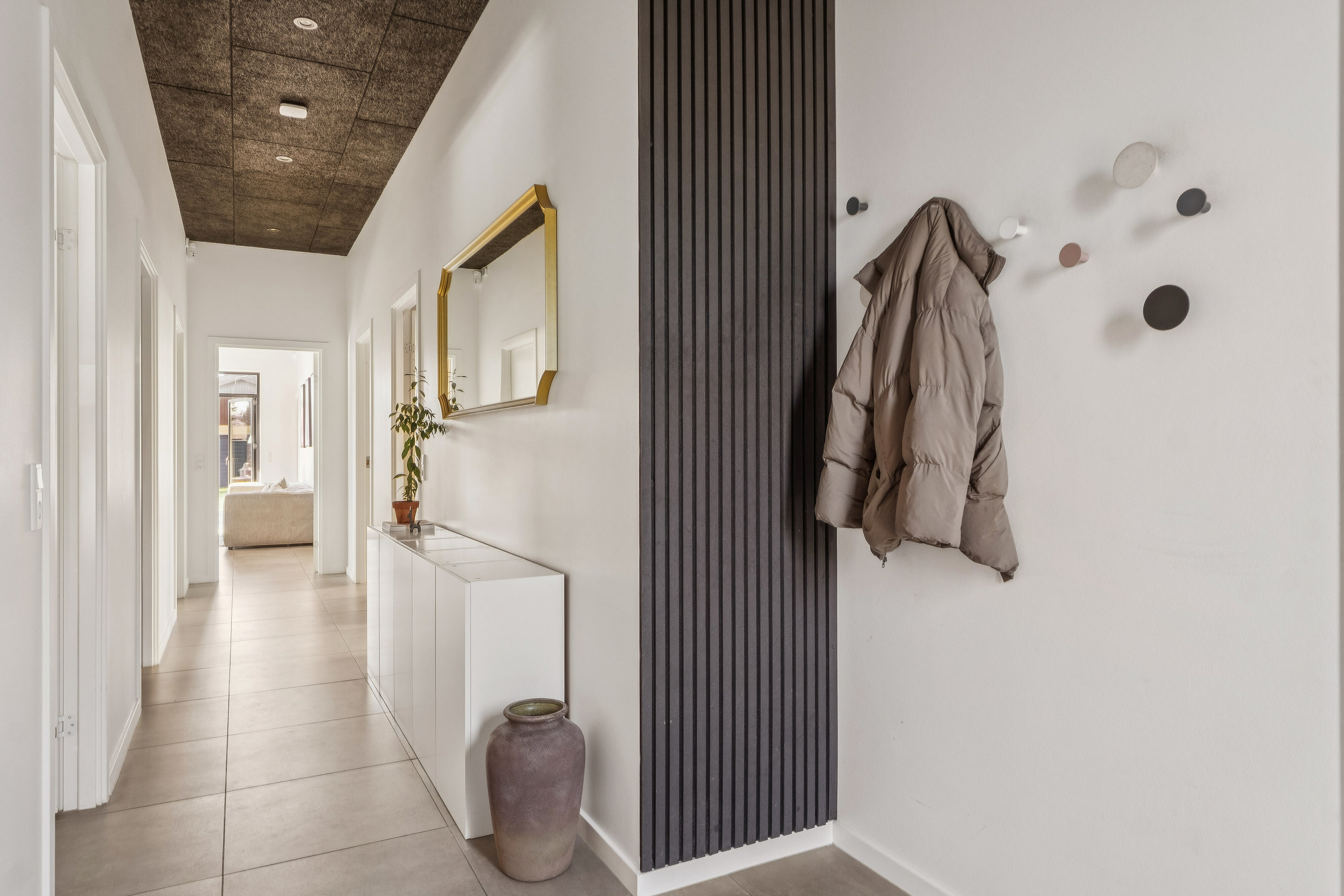 Fremhævet gang billede i fuldskærmstilstand. Billede af Kongelundsvej 122, 2300 København S