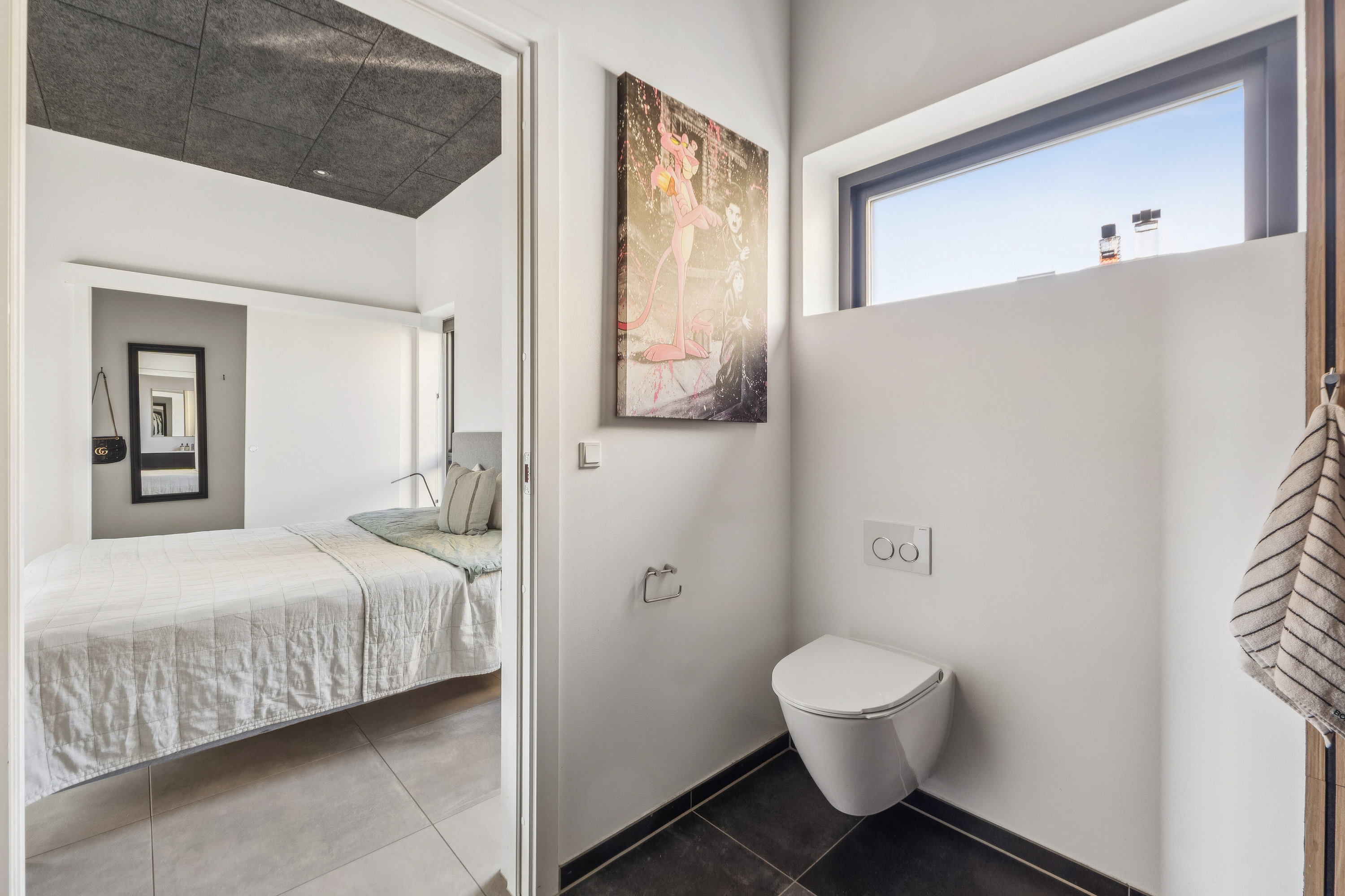 Fremhævet badeværelse billede i fuldskærmstilstand. Billede af Kongelundsvej 122, 2300 København S