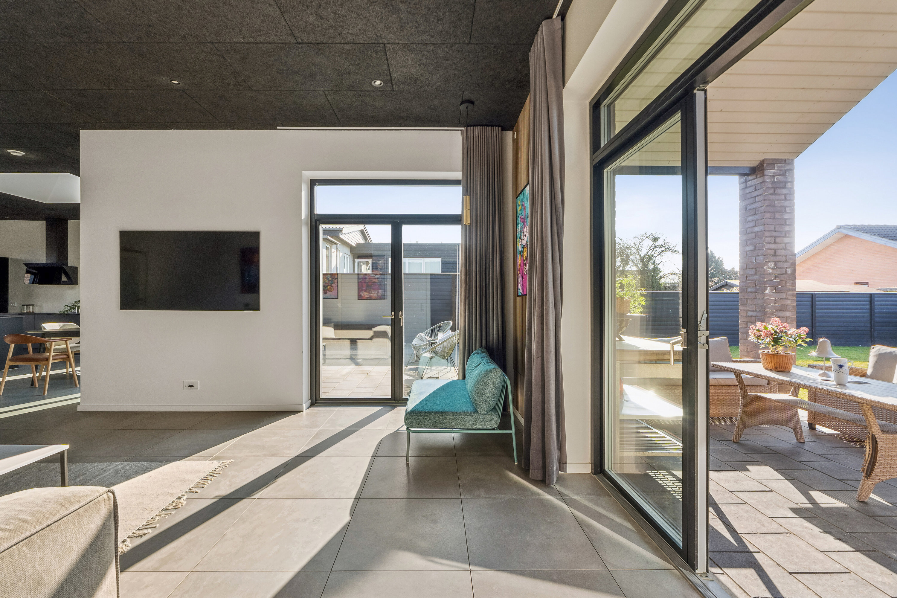 Fremhævet stue billede i fuldskærmstilstand. Billede af Kongelundsvej 122, 2300 København S