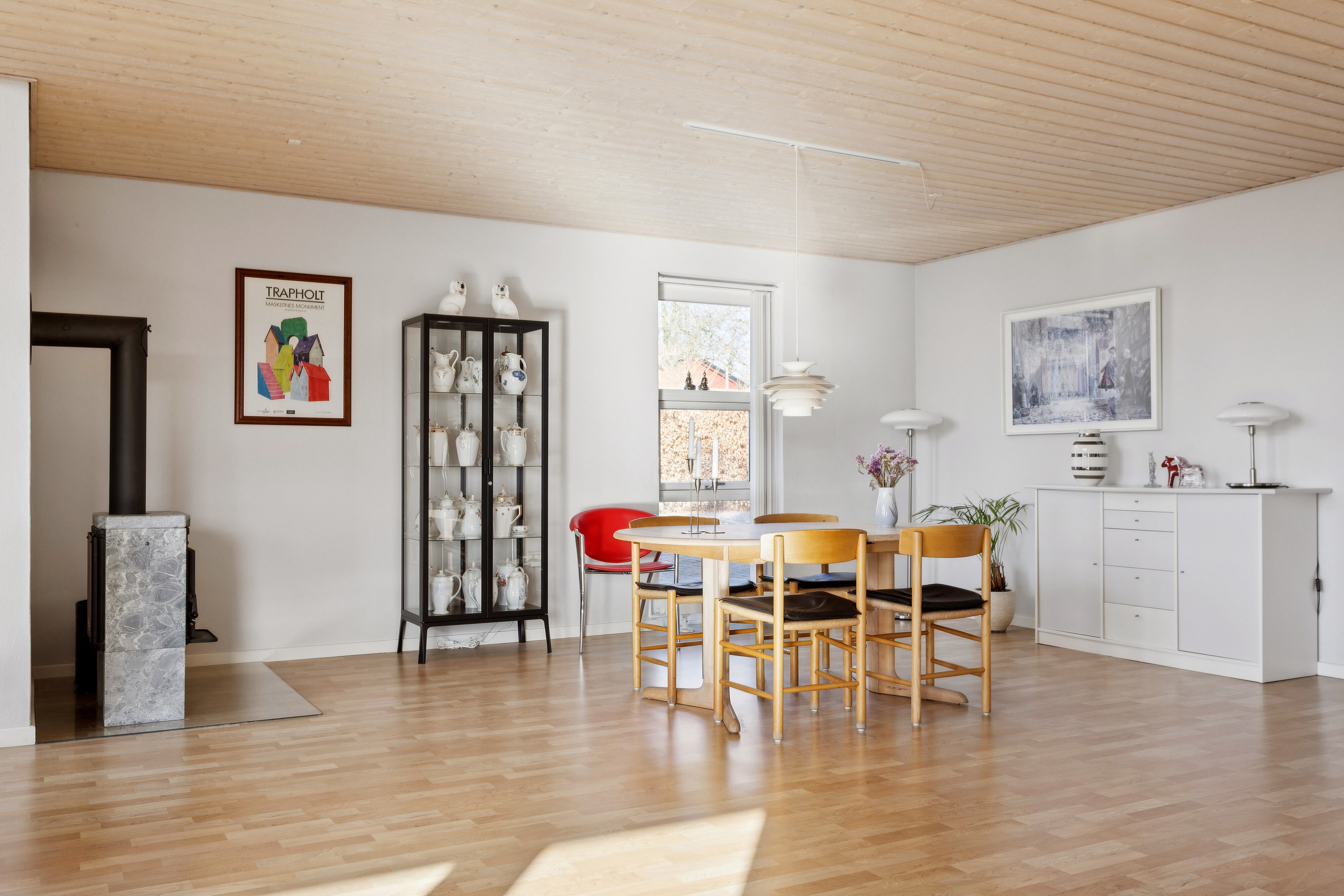 Fremhævet spisestue billede i fuldskærmstilstand. Billede af Muskatvænget 9, 5772 Kværndrup