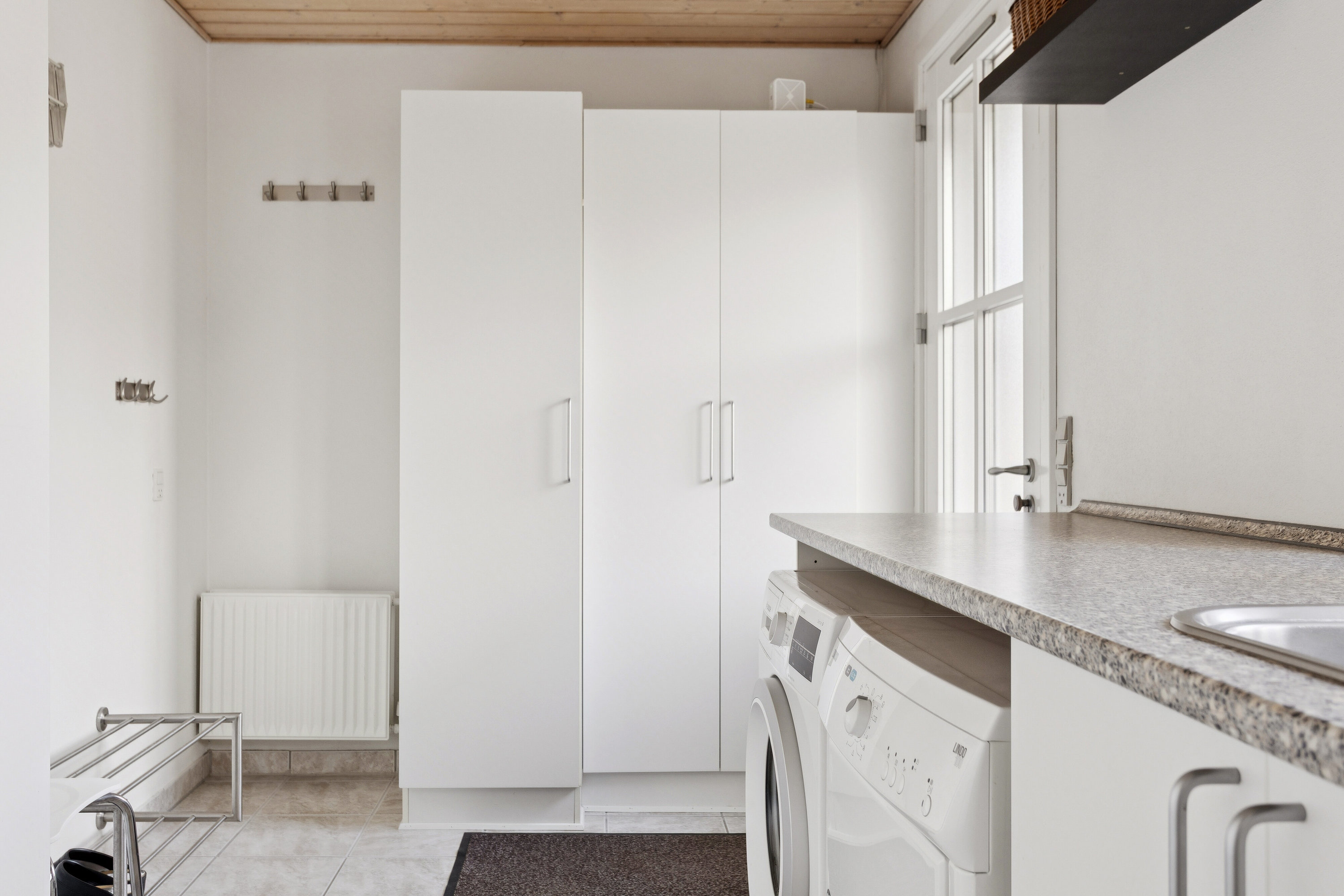 Fremhævet indendørs billede i fuldskærmstilstand. Billede af Muskatvænget 9, 5772 Kværndrup