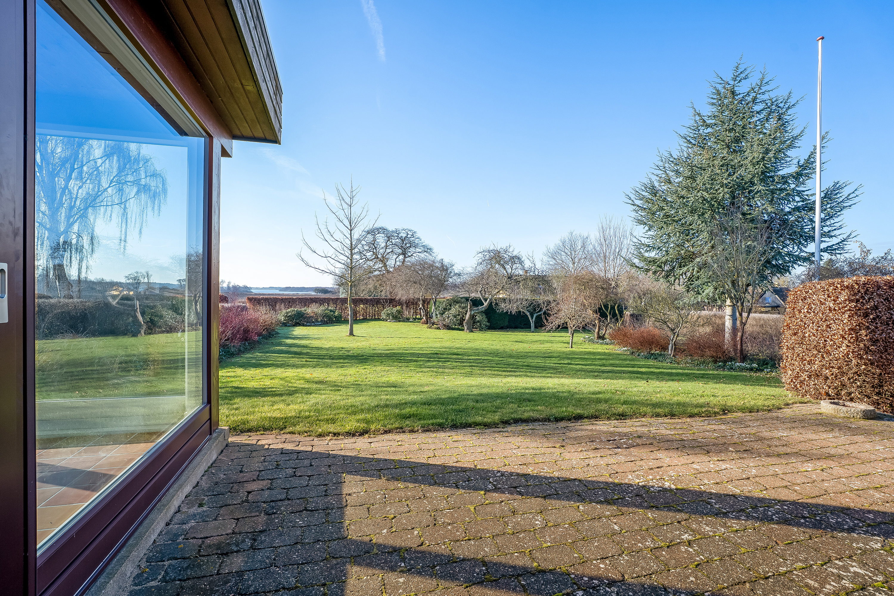 Fremhævet terrasse billede i fuldskærmstilstand. Billede af Refshale Byvej 14, 4930 Maribo