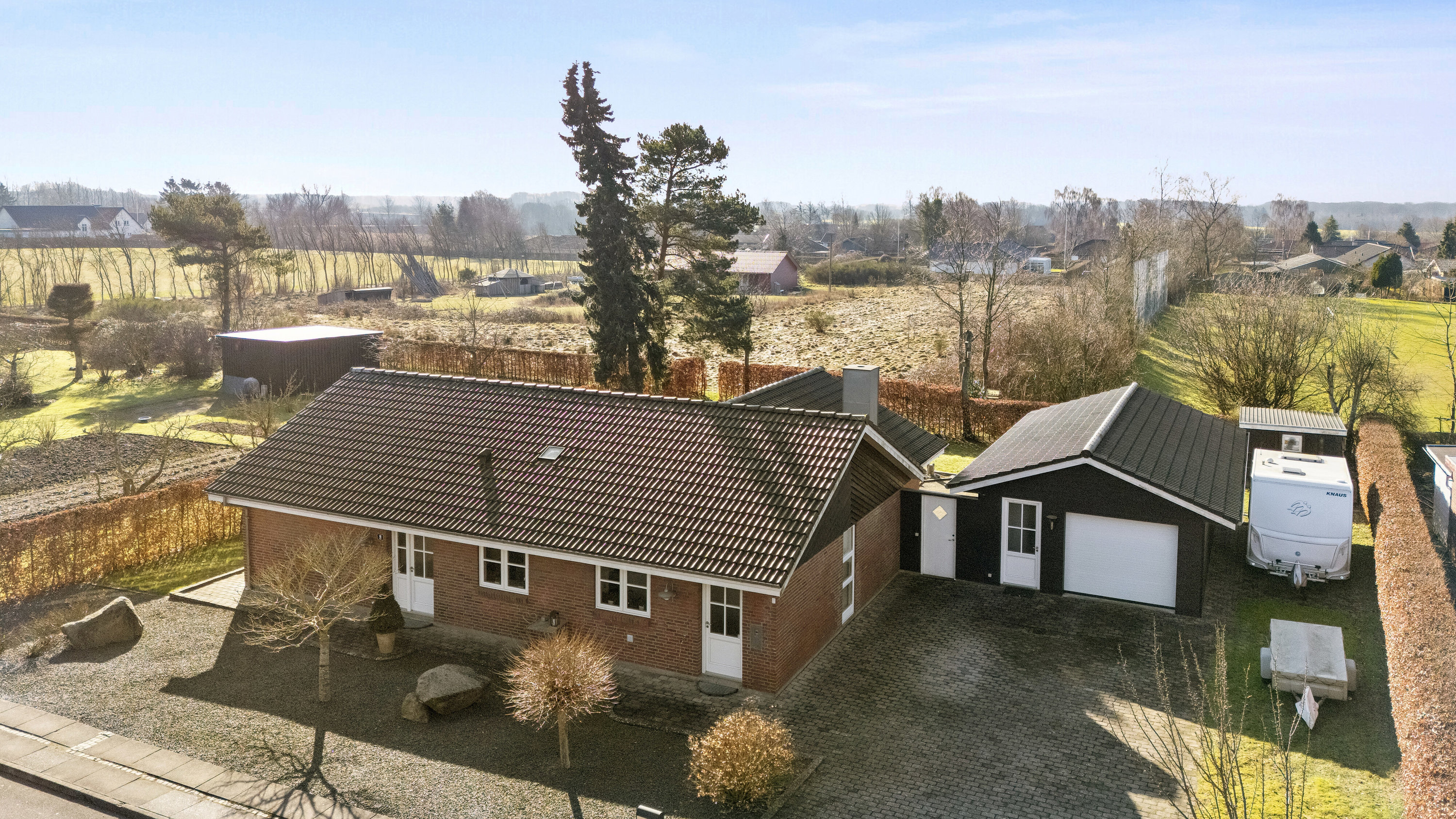 Fremhævet luftfoto billede i fuldskærmstilstand. Billede af Muskatvænget 9, 5772 Kværndrup