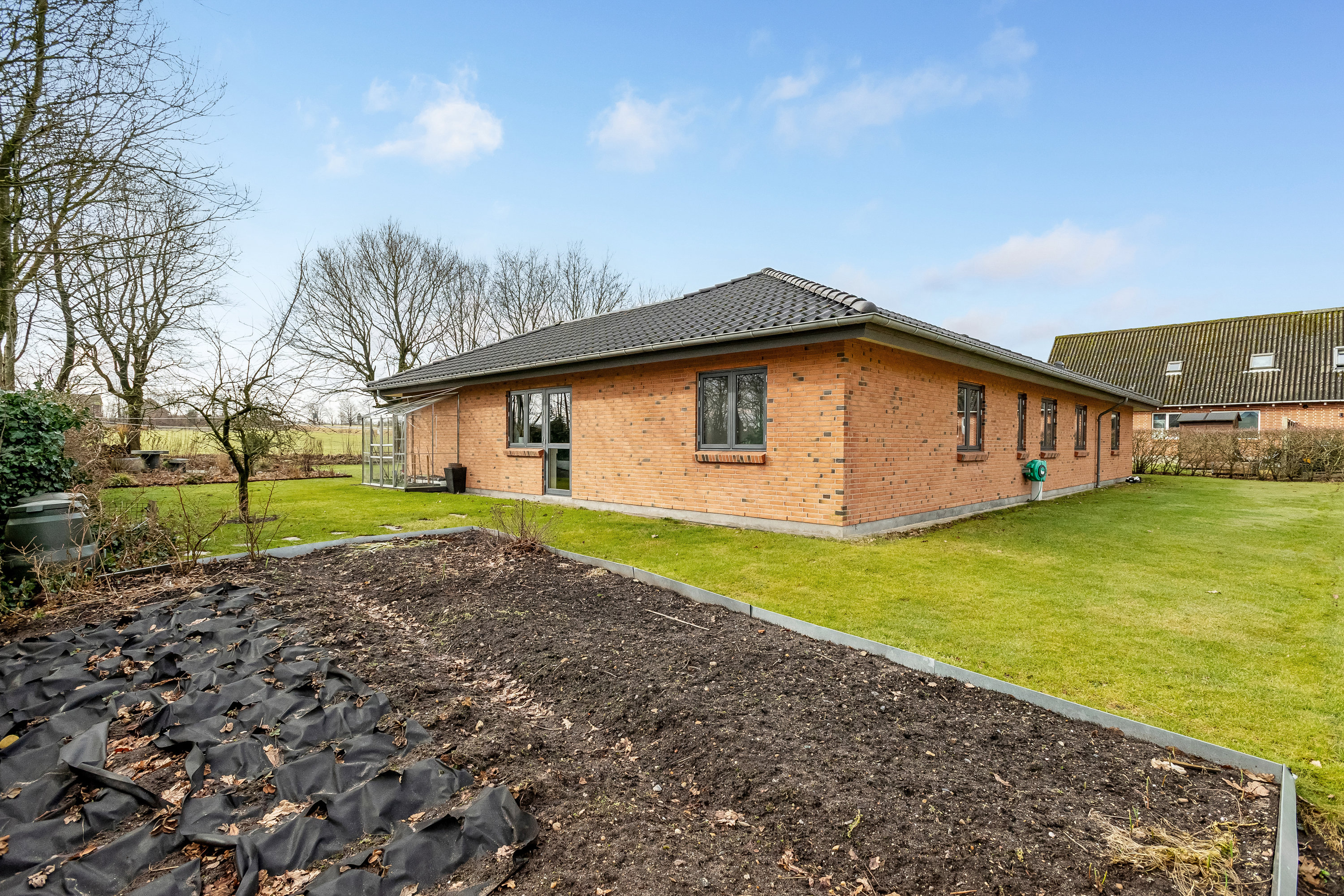 Fremhævet ejendommen billede i fuldskærmstilstand. Billede af Skjernvej 153, 7500 Holstebro