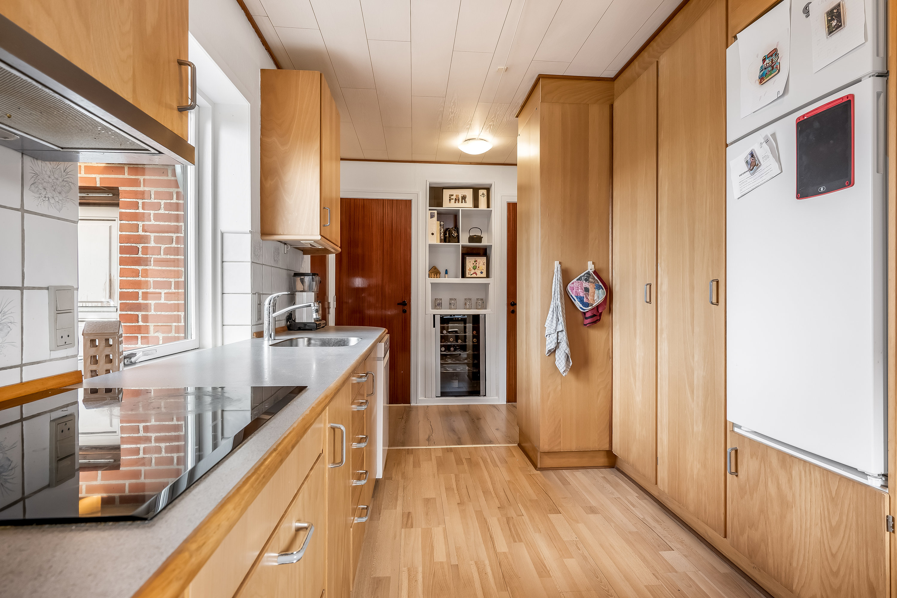 Fremhævet køkken billede i fuldskærmstilstand. Billede af Ahornvej 19, Nordenskov, 6800 Varde