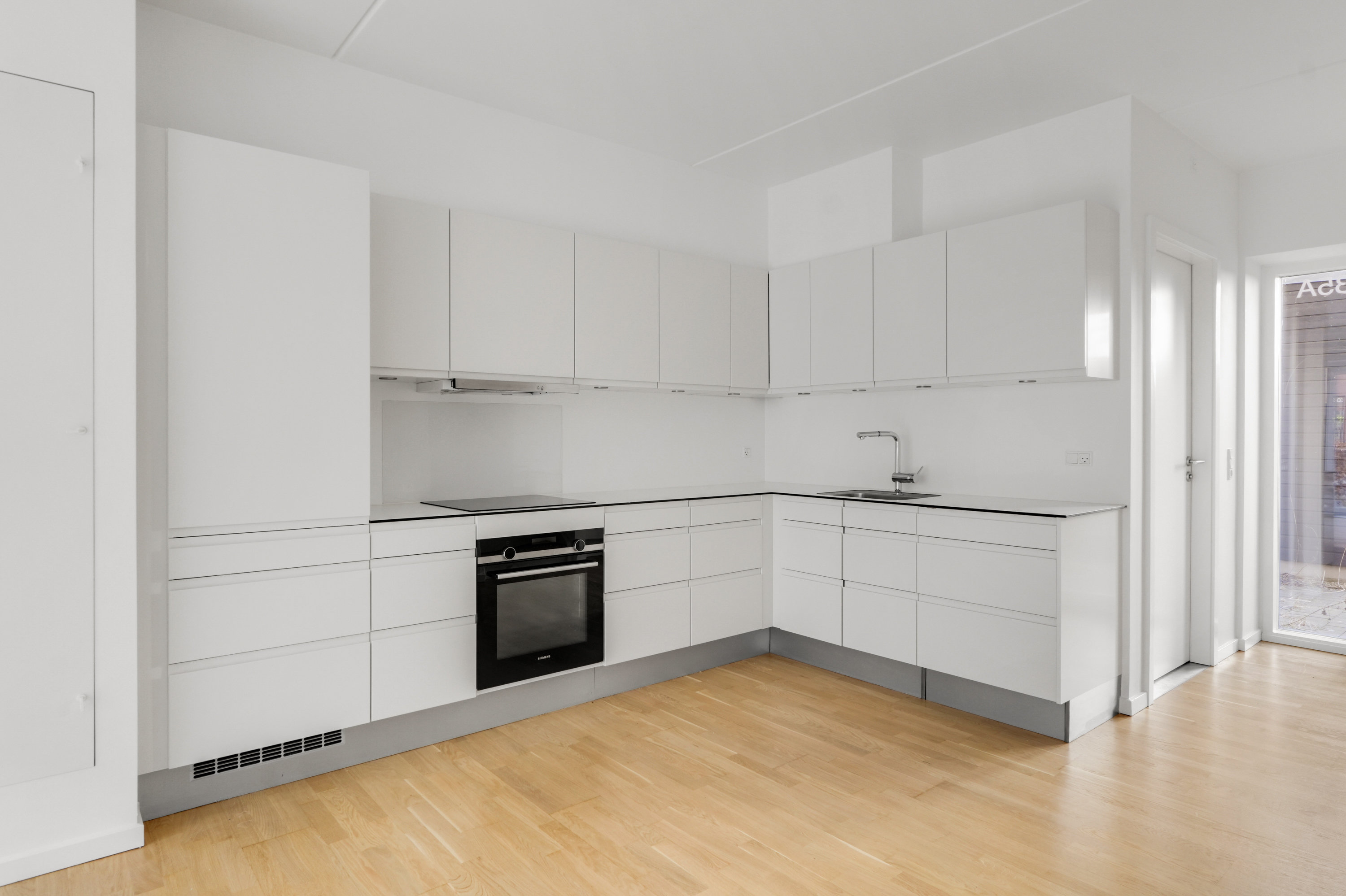 Fremhævet køkken billede i fuldskærmstilstand. Billede af Richard Mortensens Vej 35A, 2300 København S