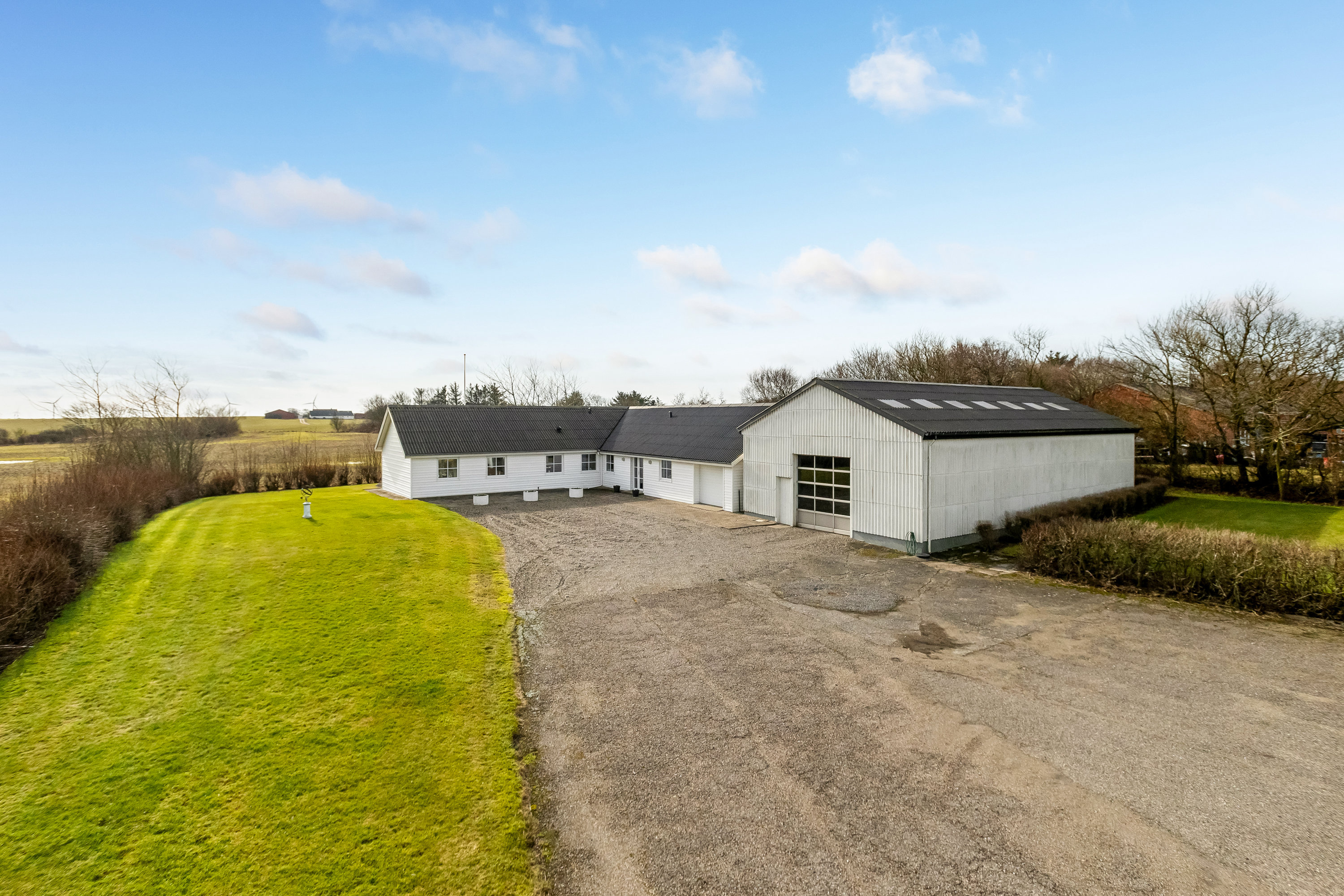 Fremhævet ejendommen billede i fuldskærmstilstand. Billede af Knakkervej 68, Dybe, 7620 Lemvig