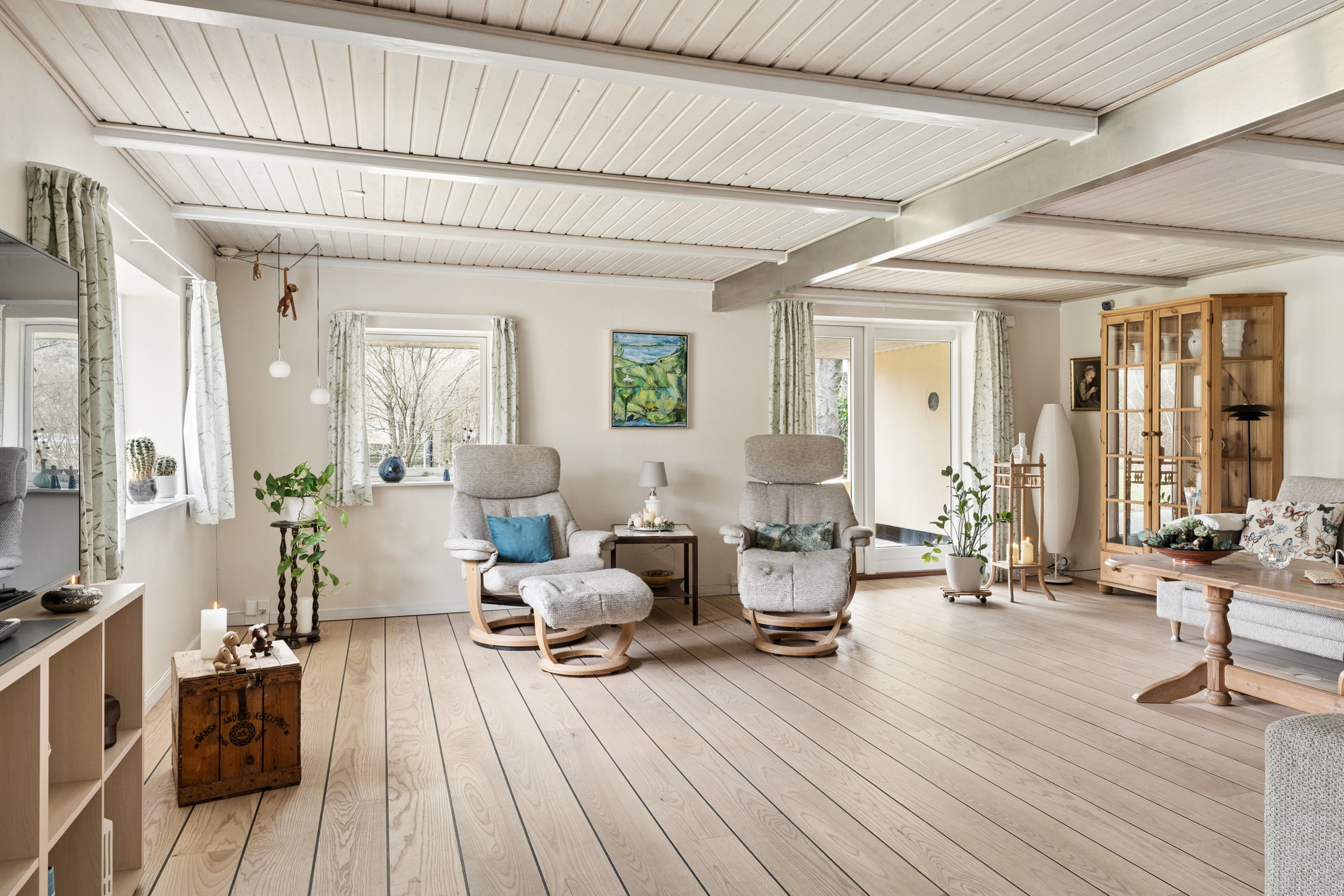 Fremhævet stue billede i fuldskærmstilstand. Billede af Gammel Kirkevej 6, 9530 Støvring