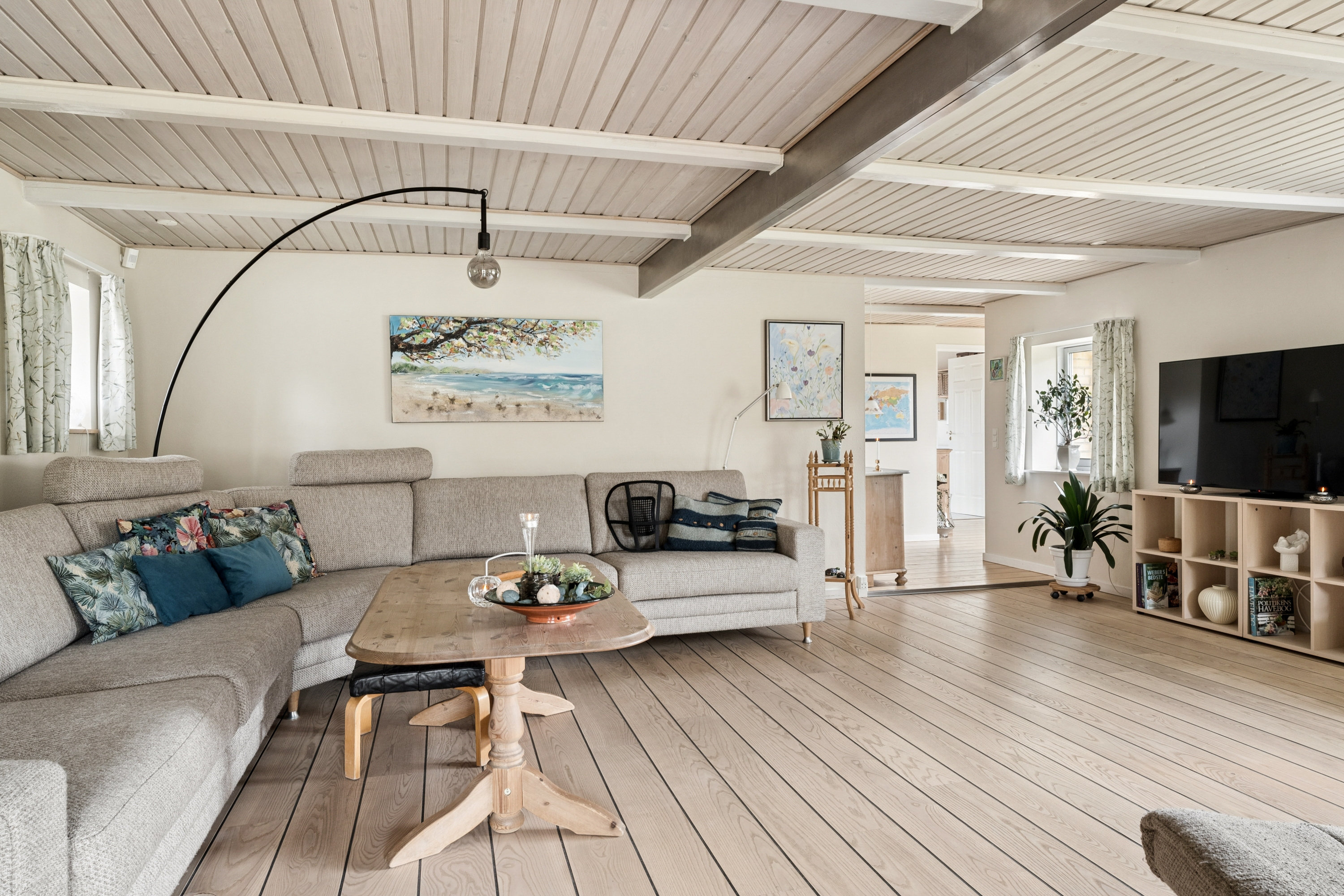 Fremhævet stue billede i fuldskærmstilstand. Billede af Gammel Kirkevej 6, 9530 Støvring