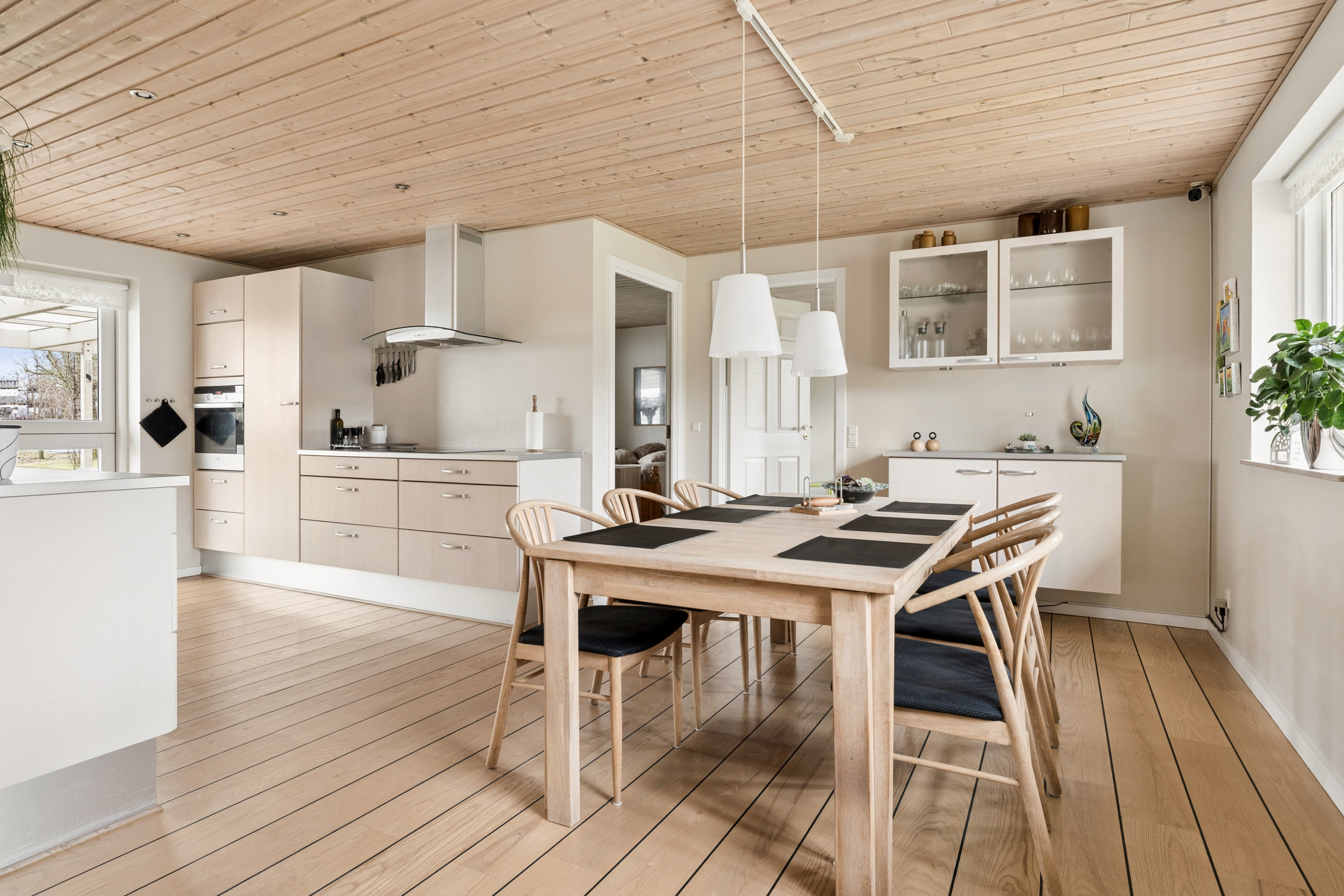 Gammel Kirkevej 6, 9530 Støvring