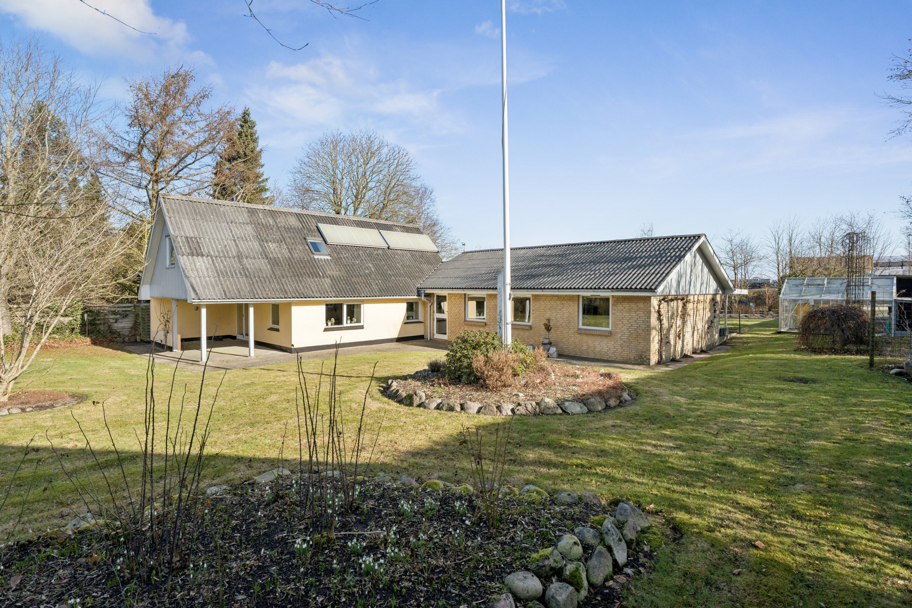 Fremhævet have billede i fuldskærmstilstand. Billede af Gammel Kirkevej 6, 9530 Støvring