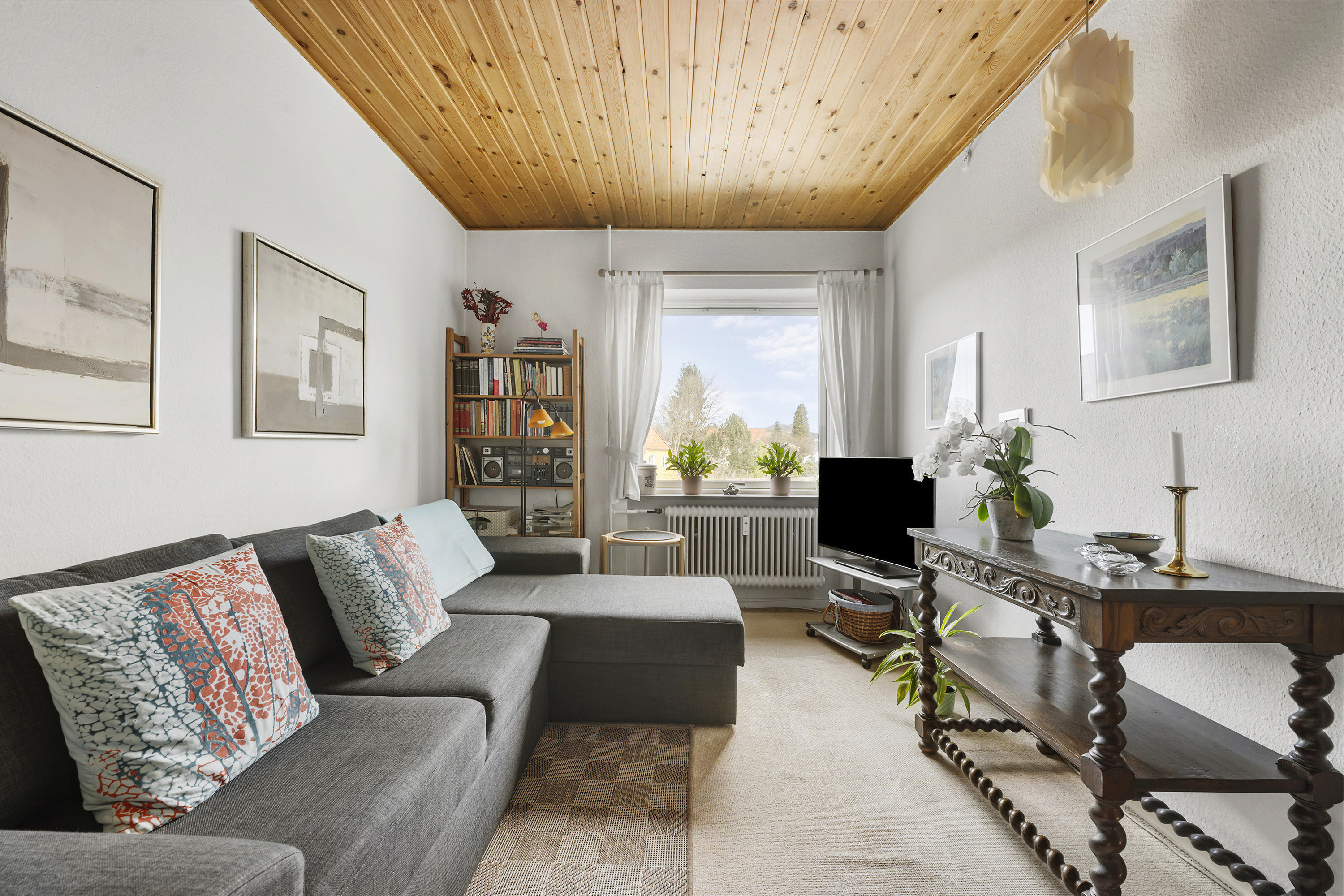 Fremhævet stue billede i fuldskærmstilstand. Billede af Rudersdalsvej 102, 2. th., Øverød, 2840 Holte