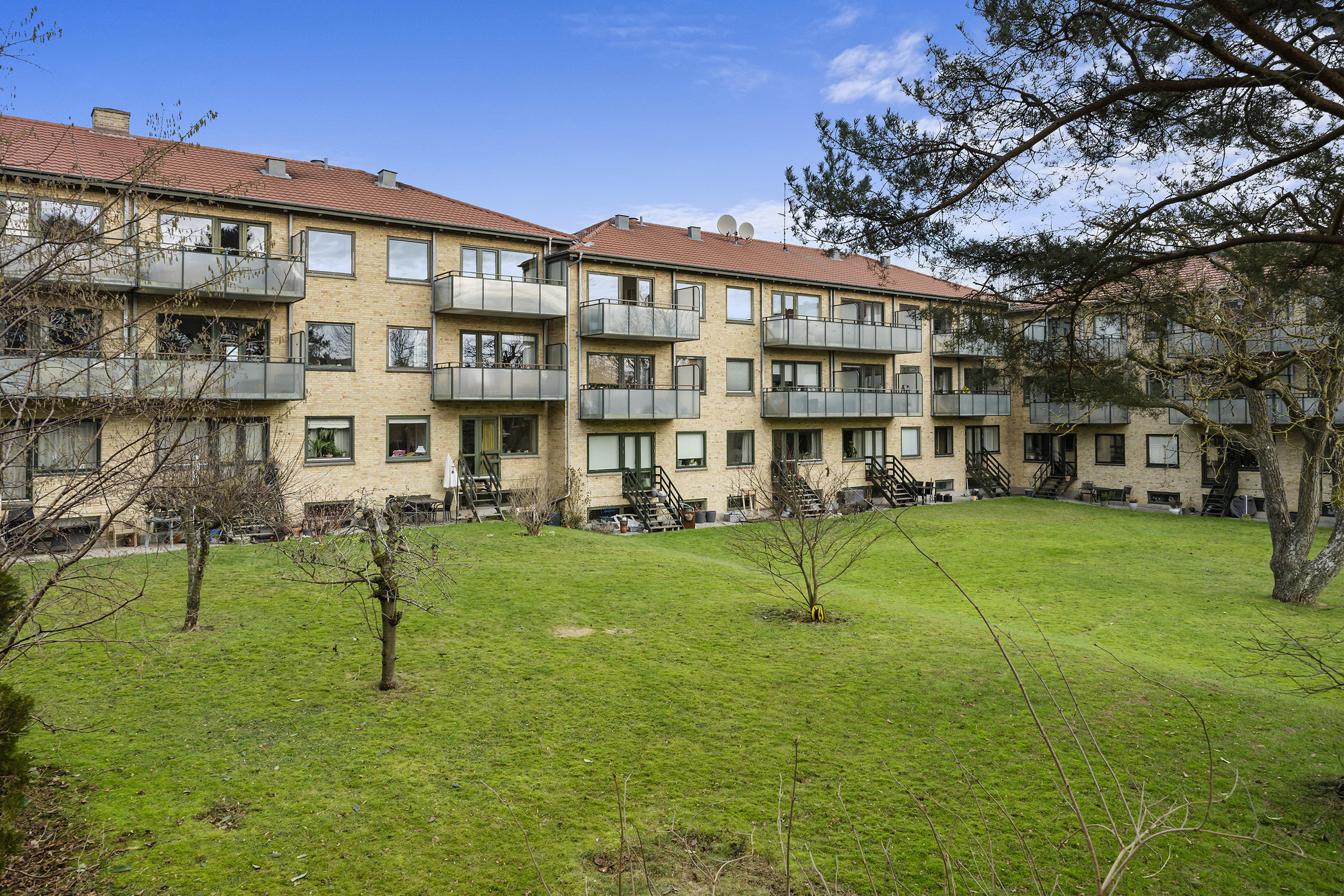 Fremhævet ejendommen billede i fuldskærmstilstand. Billede af Rudersdalsvej 102, 2. th., Øverød, 2840 Holte